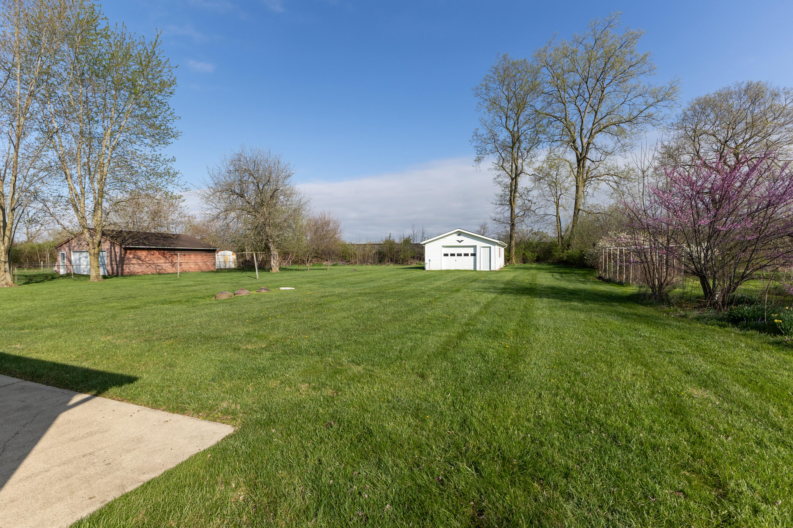 4141 Russia Houston Road, Houston, Ohio 45333