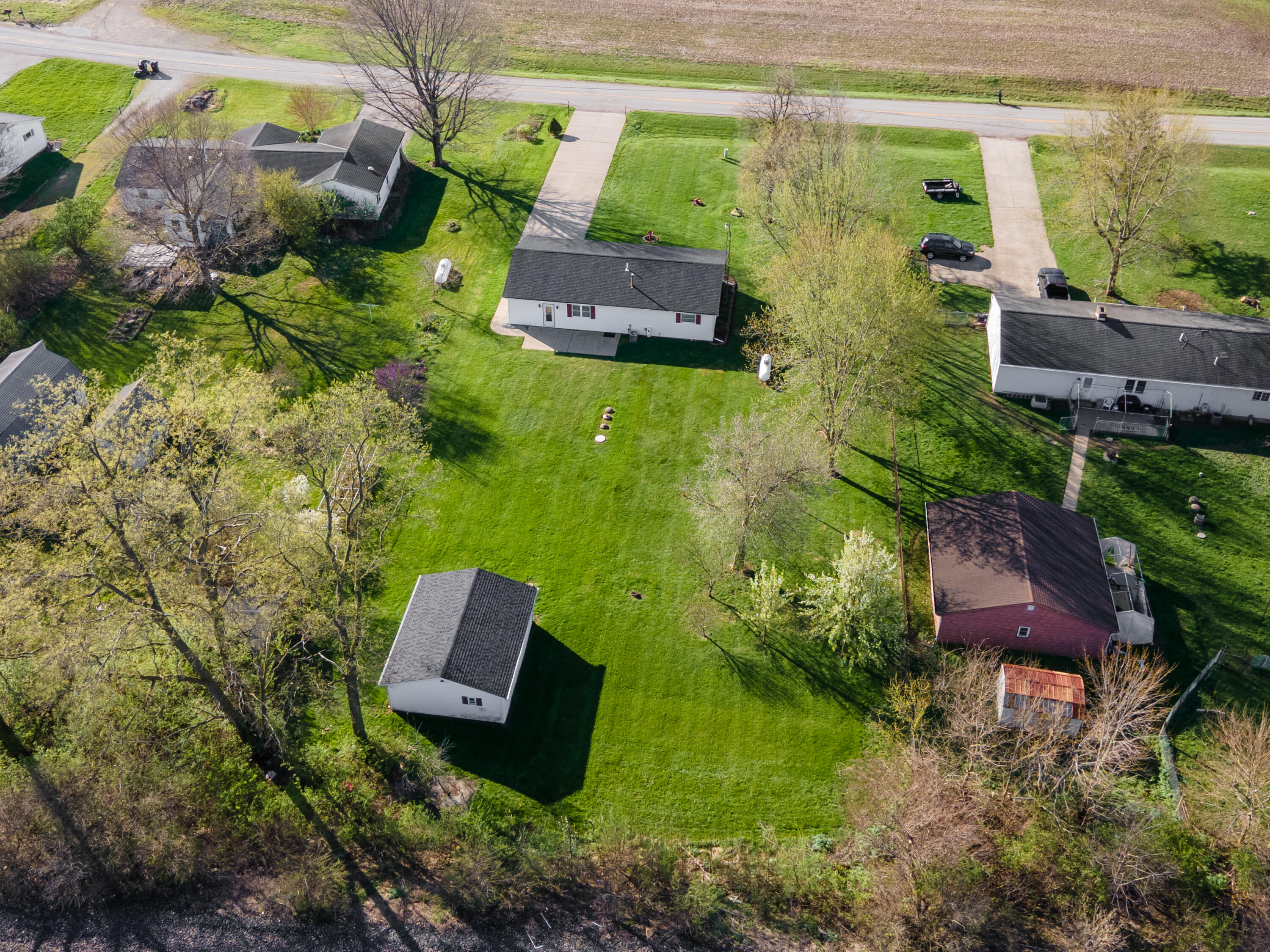 4141 Russia Houston Road, Houston, Ohio 45333