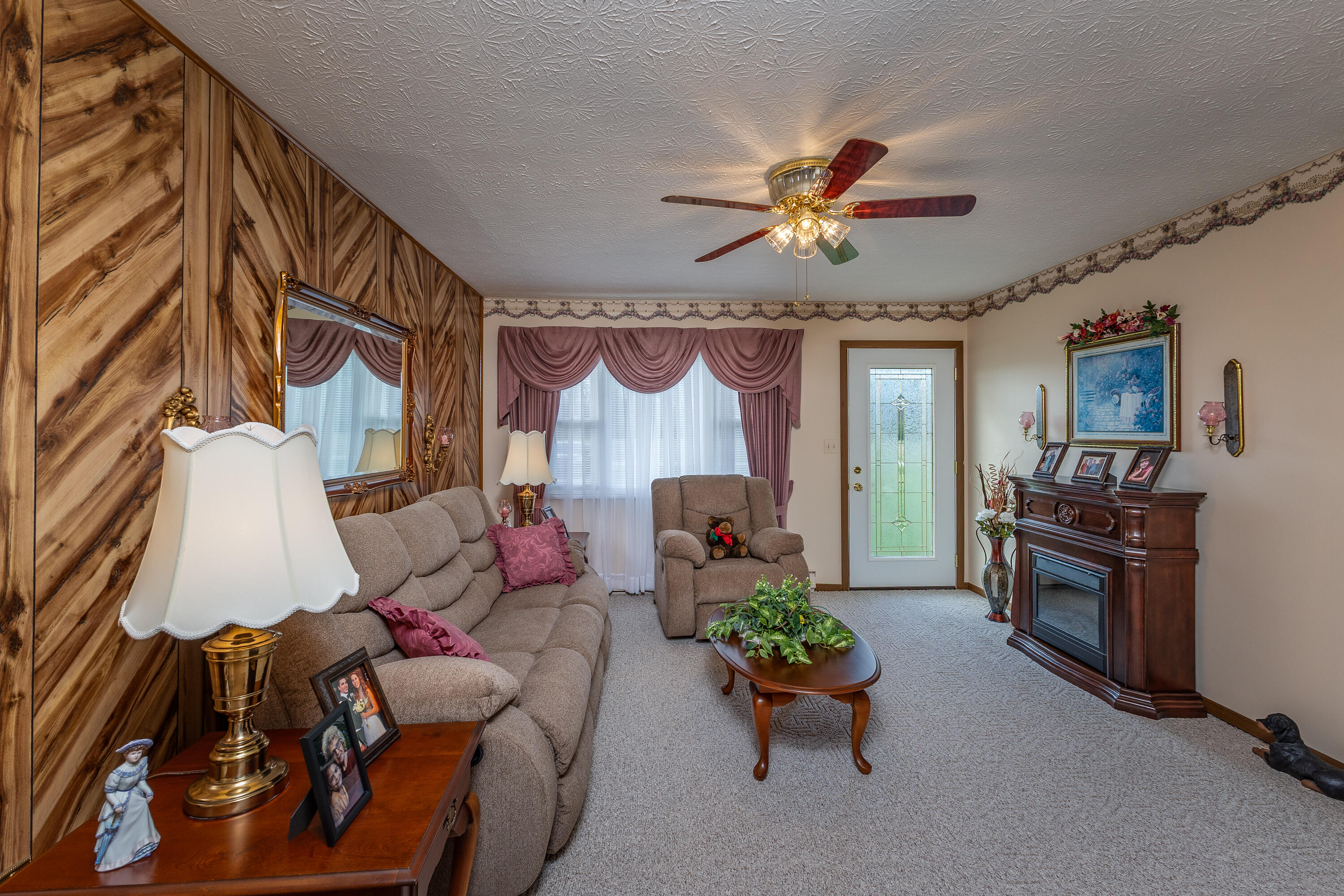 4141 Russia Houston Road, Houston, Ohio 45333