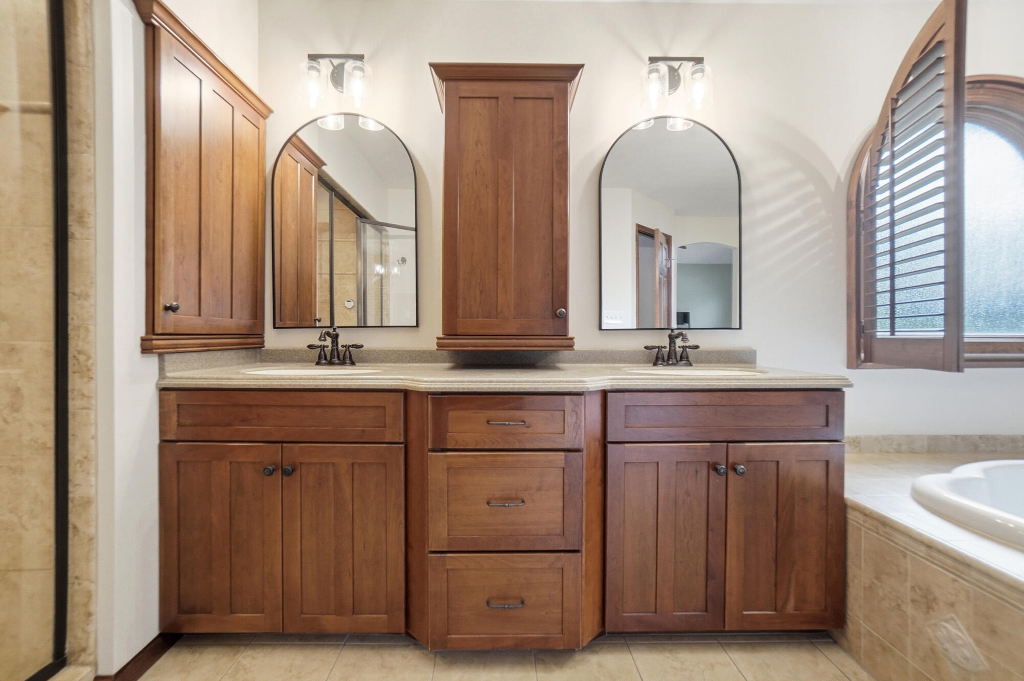 713 Stone Hollow Place, Bellefontaine, Ohio 43311