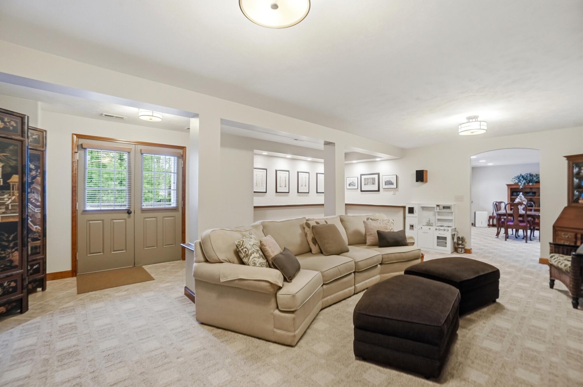 713 Stone Hollow Place, Bellefontaine, Ohio 43311