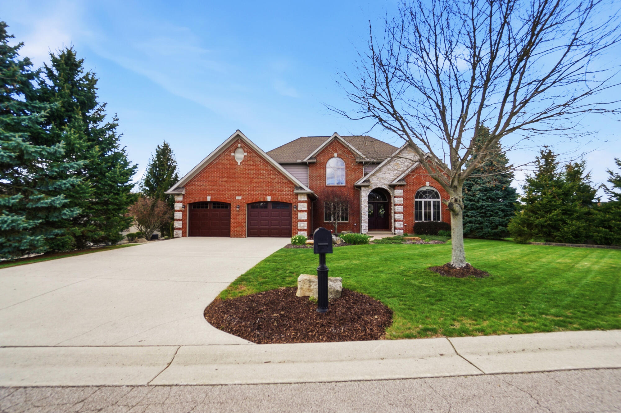 713 Stone Hollow Place, Bellefontaine, Ohio 43311