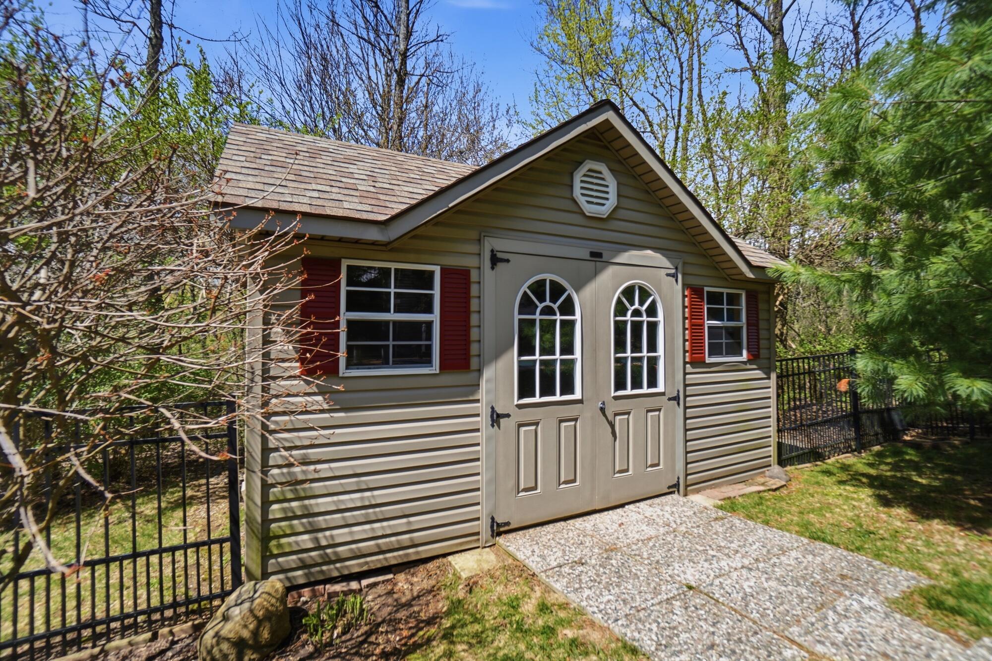 713 Stone Hollow Place, Bellefontaine, Ohio 43311