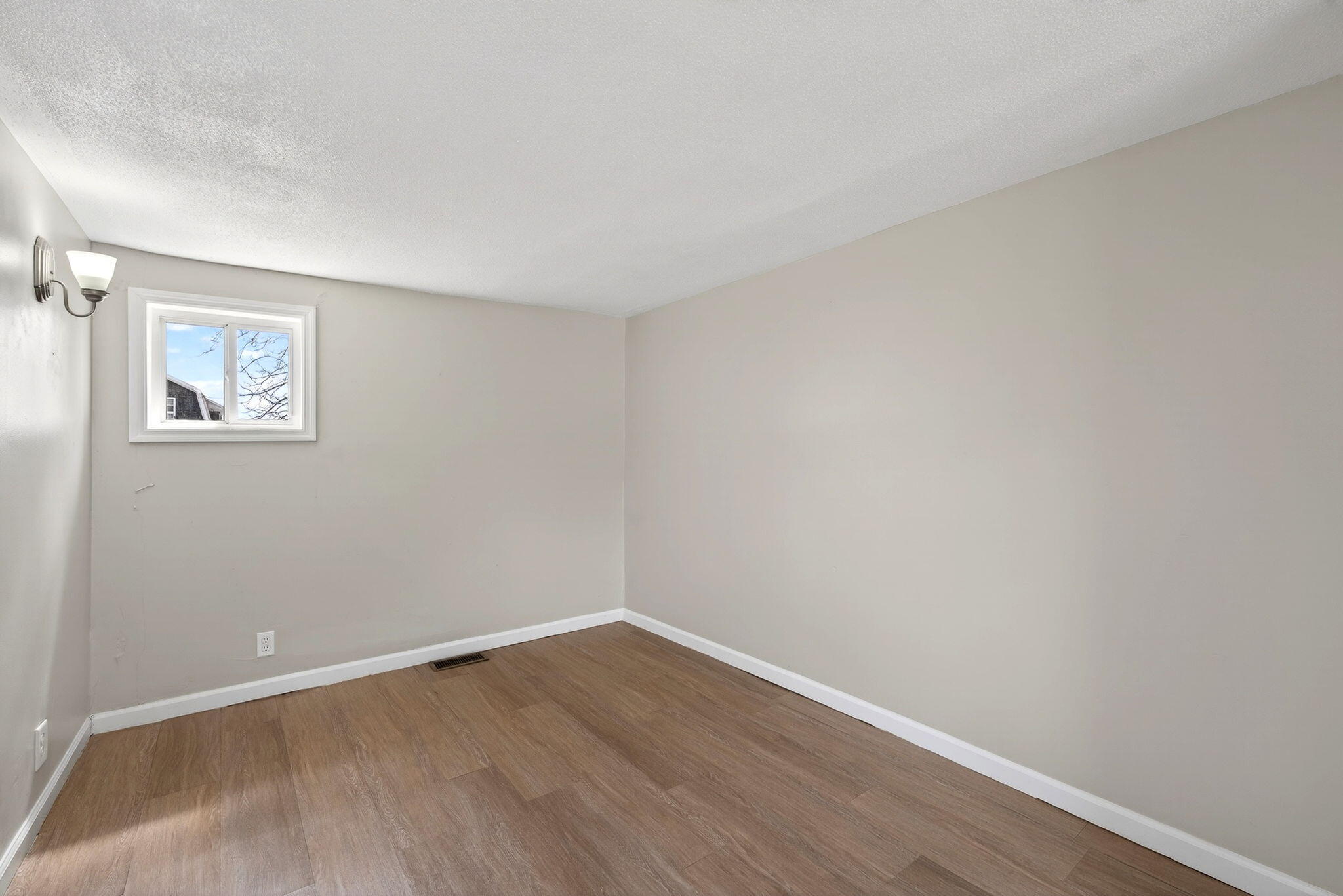 25 North Street, South Vienna, Ohio 45369