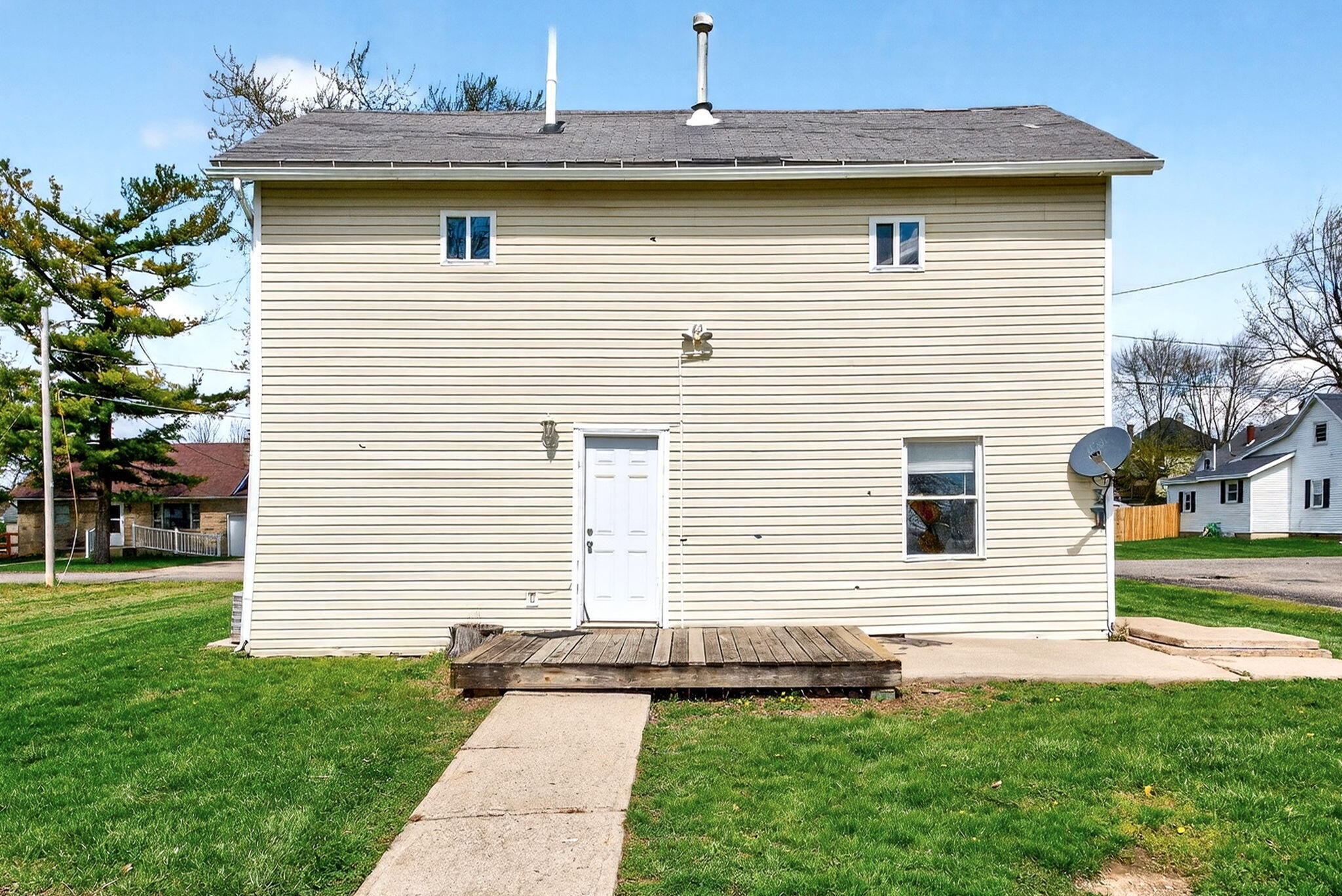 25 North Street, South Vienna, Ohio 45369