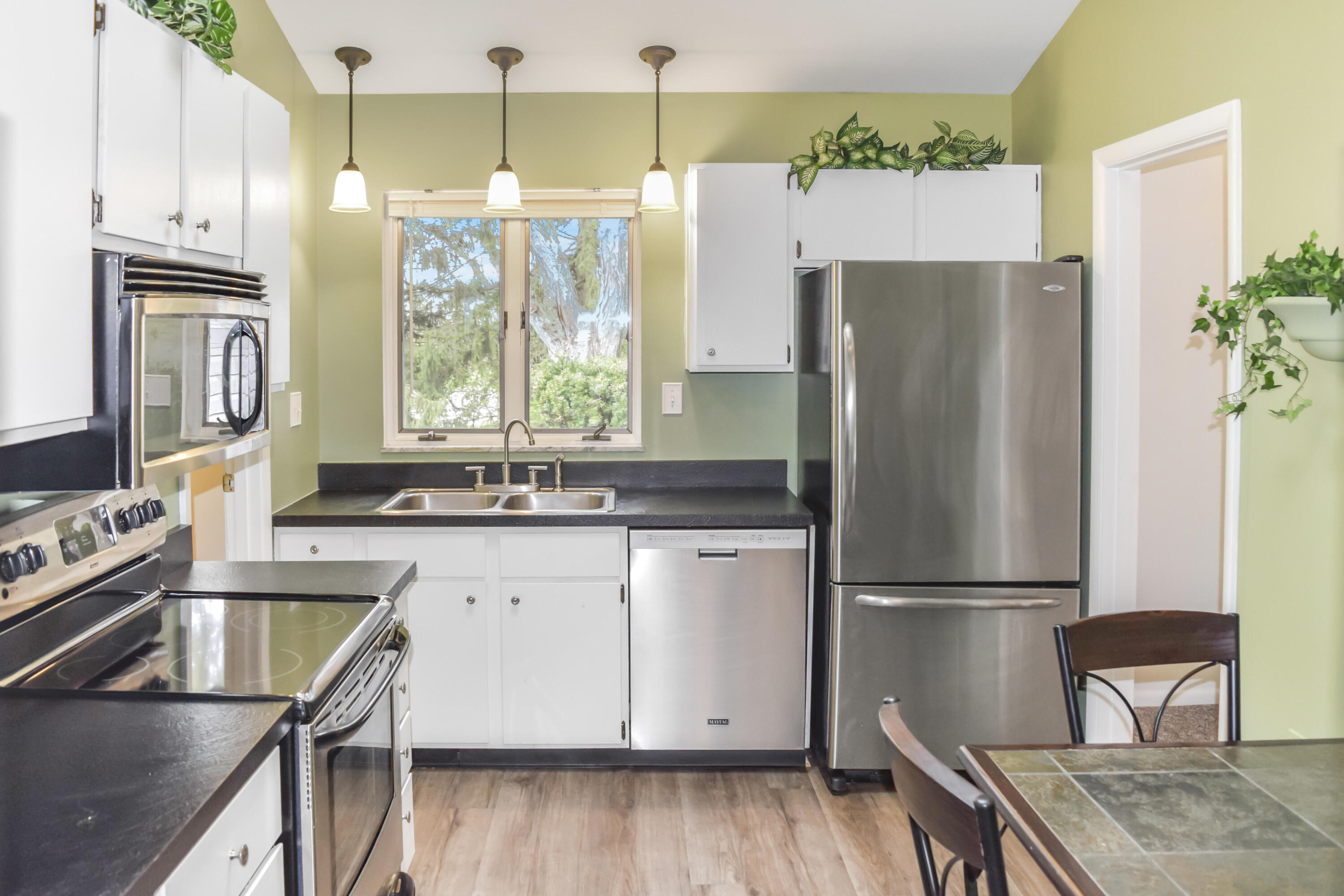 28 Rue Saint Clair Drive, Urbana, Ohio 43078