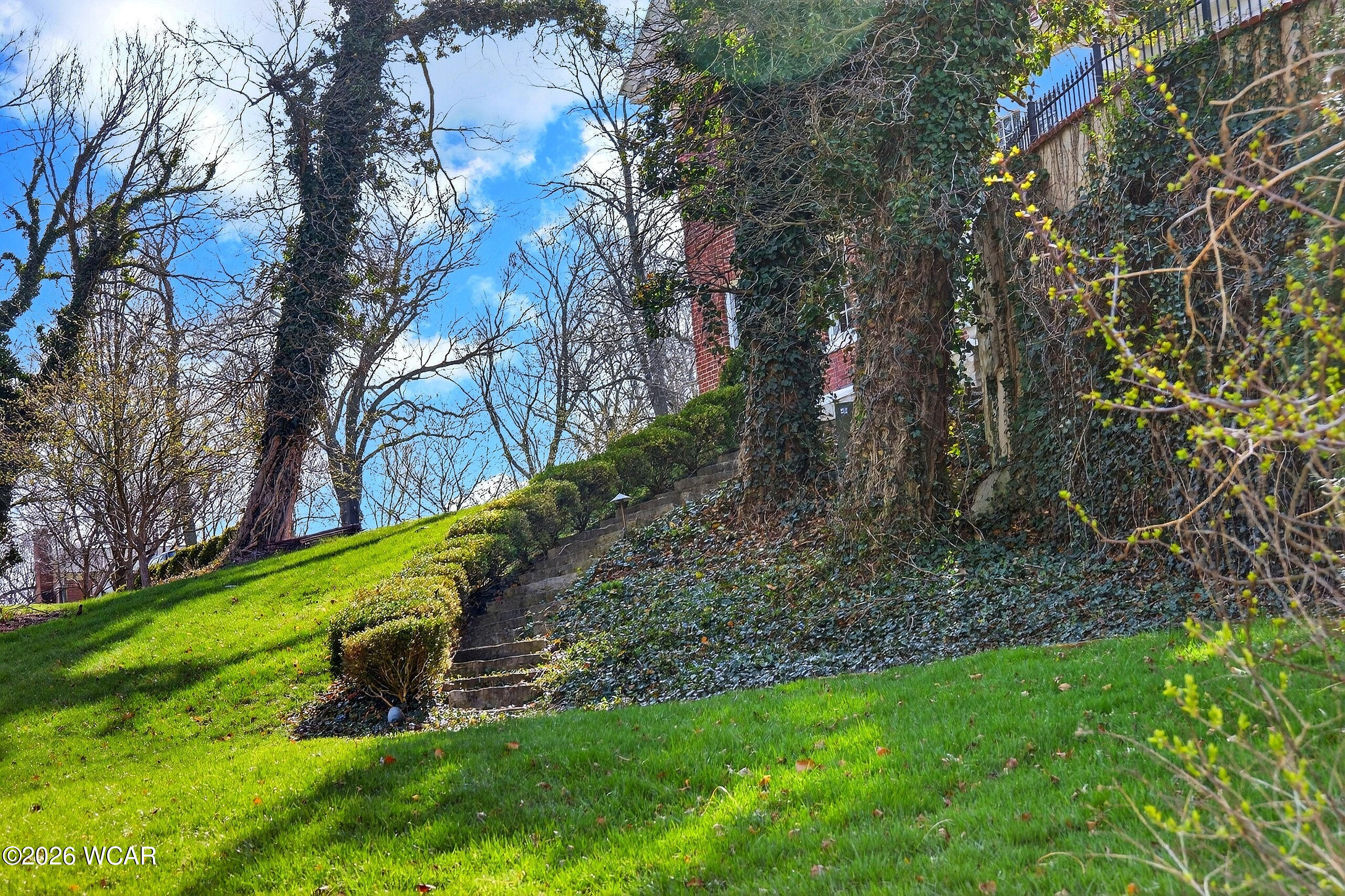 1115 Oakwood Avenue, Oakwood, Ohio