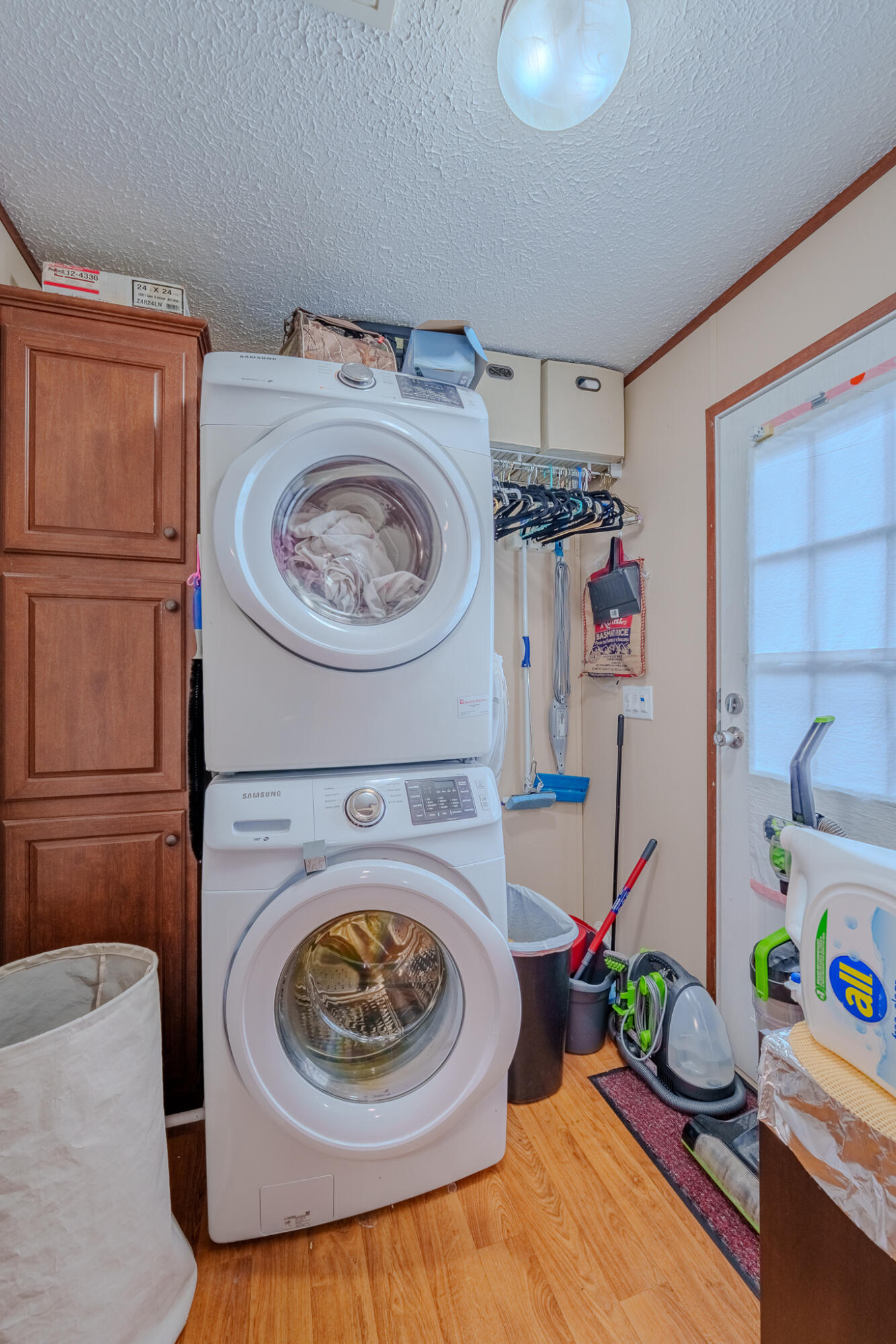 8921 Walnut Street, Lakeview, Ohio 43331