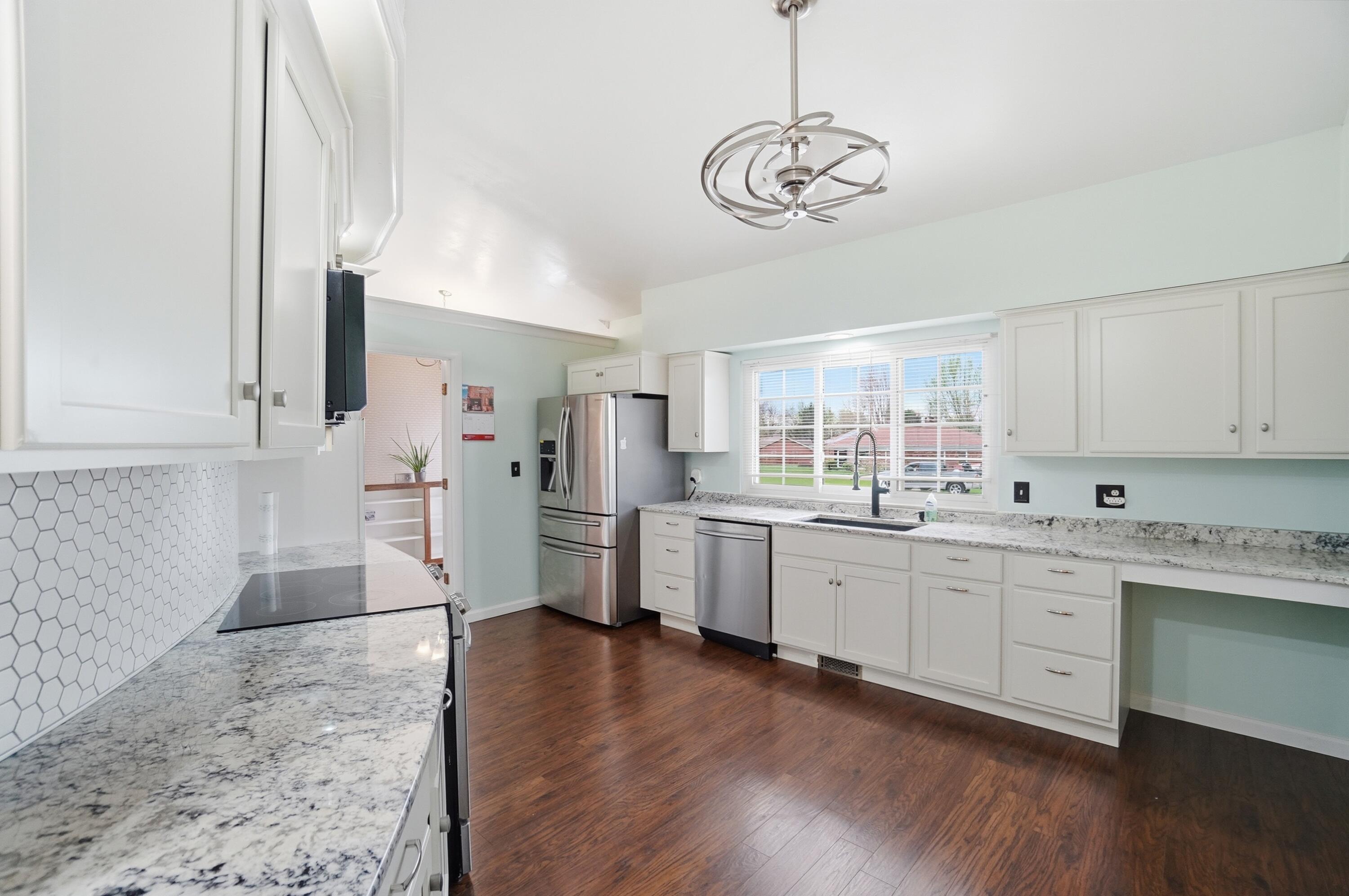 2535 Valdina Drive, Beavercreek, Ohio 45434