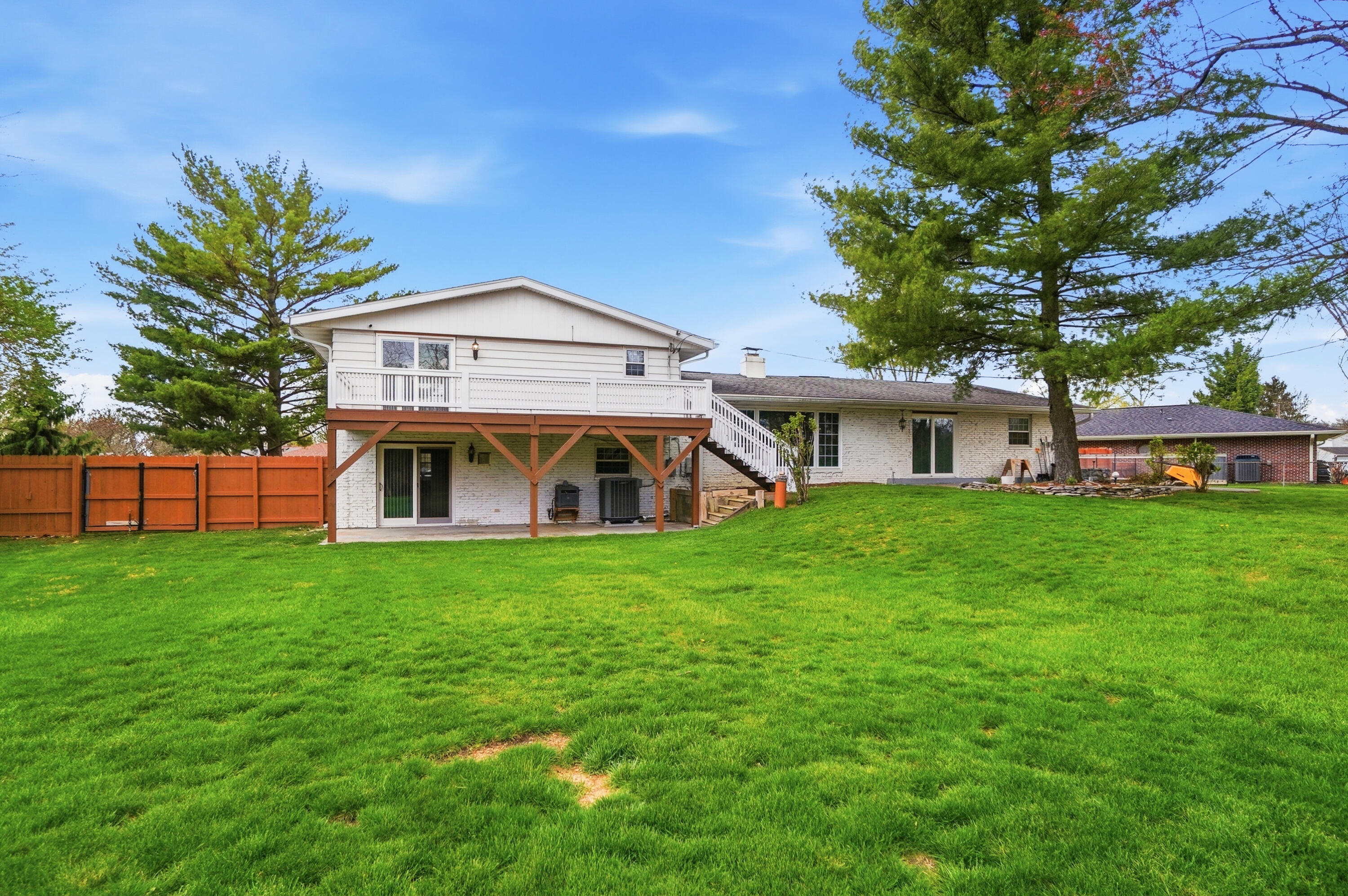 2535 Valdina Drive, Beavercreek, Ohio 45434