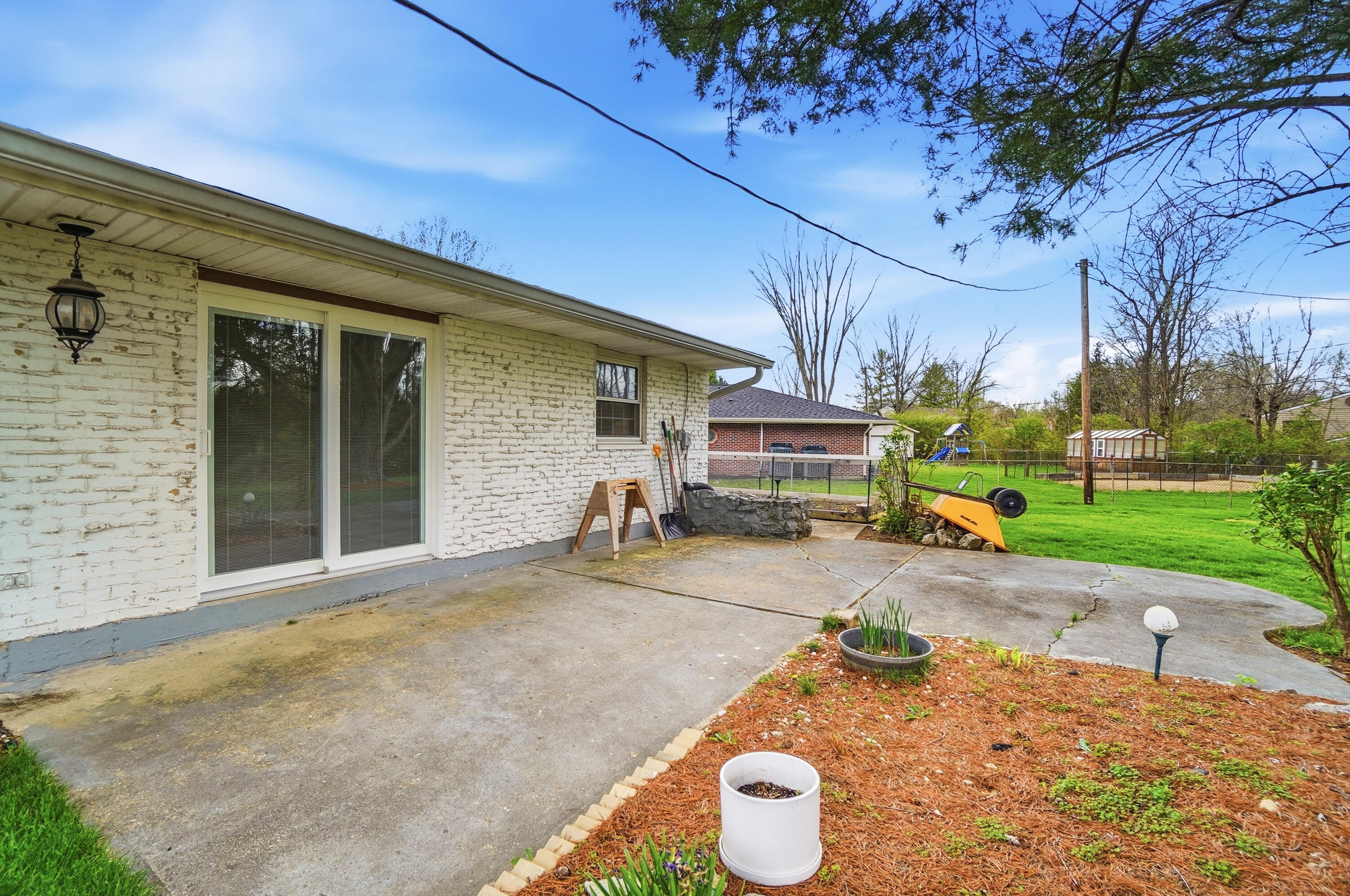 2535 Valdina Drive, Beavercreek, Ohio 45434