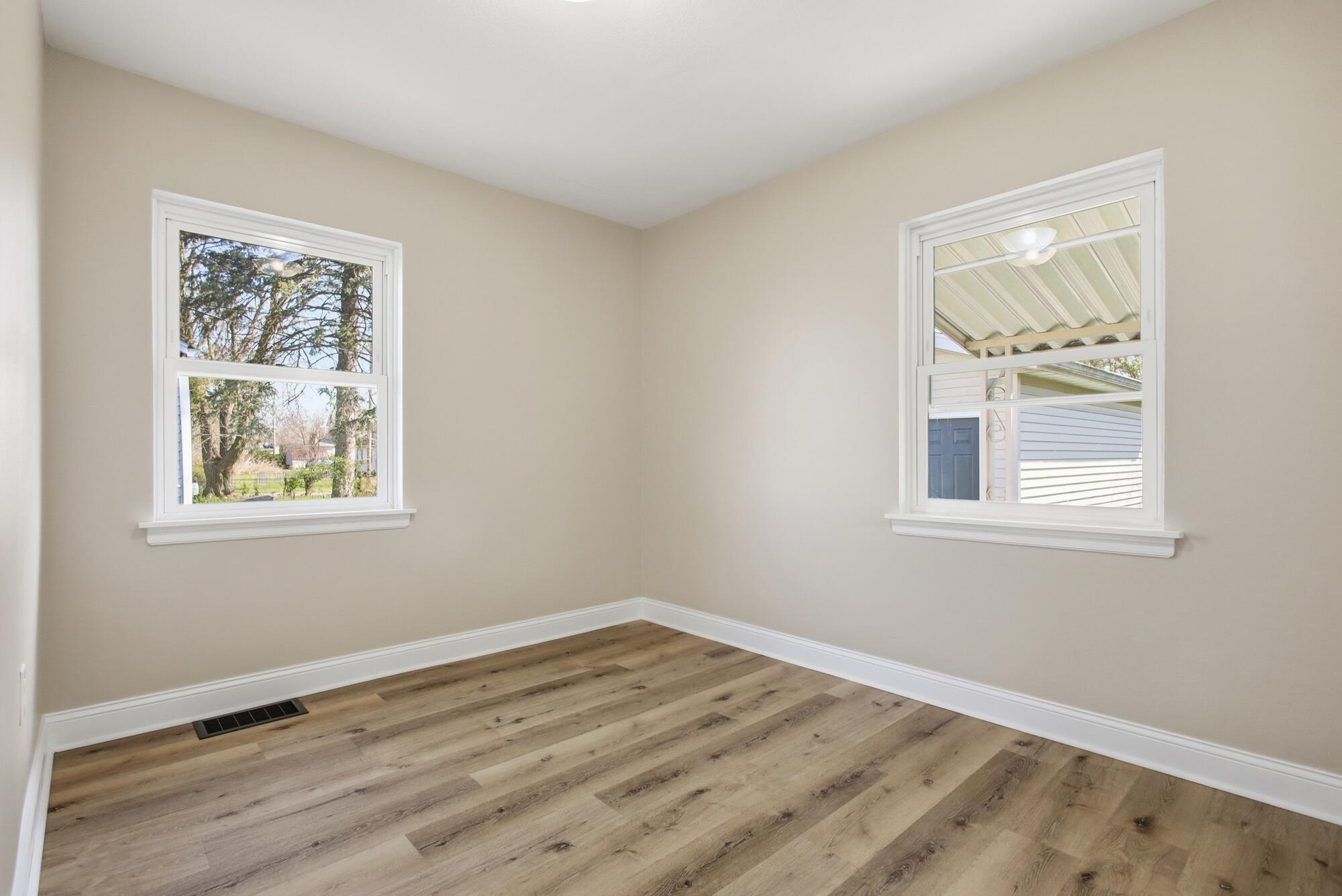 412 Cape Cod Drive, Springfield, Ohio 45505