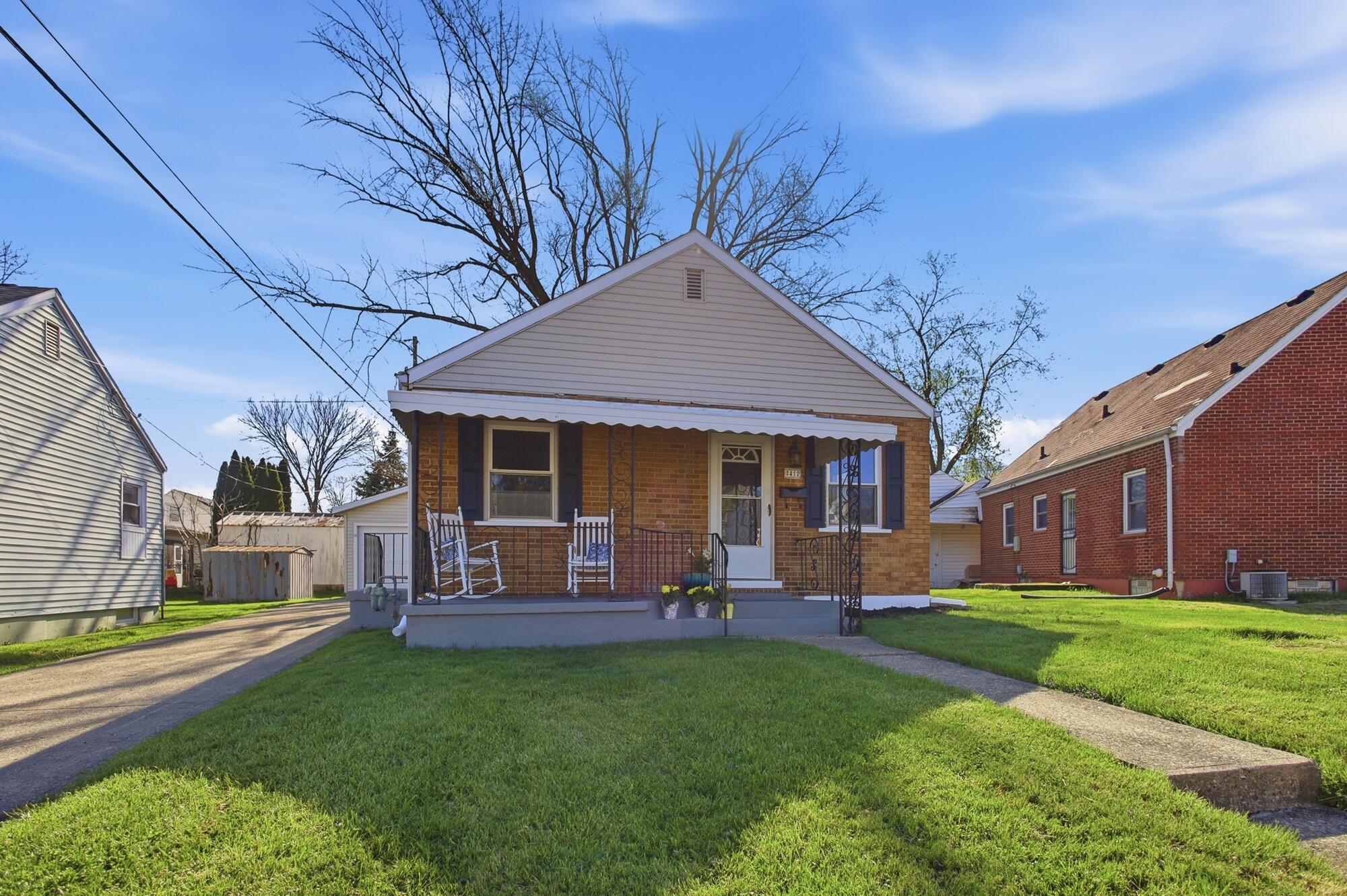 412 Cape Cod Drive, Springfield, Ohio 45505