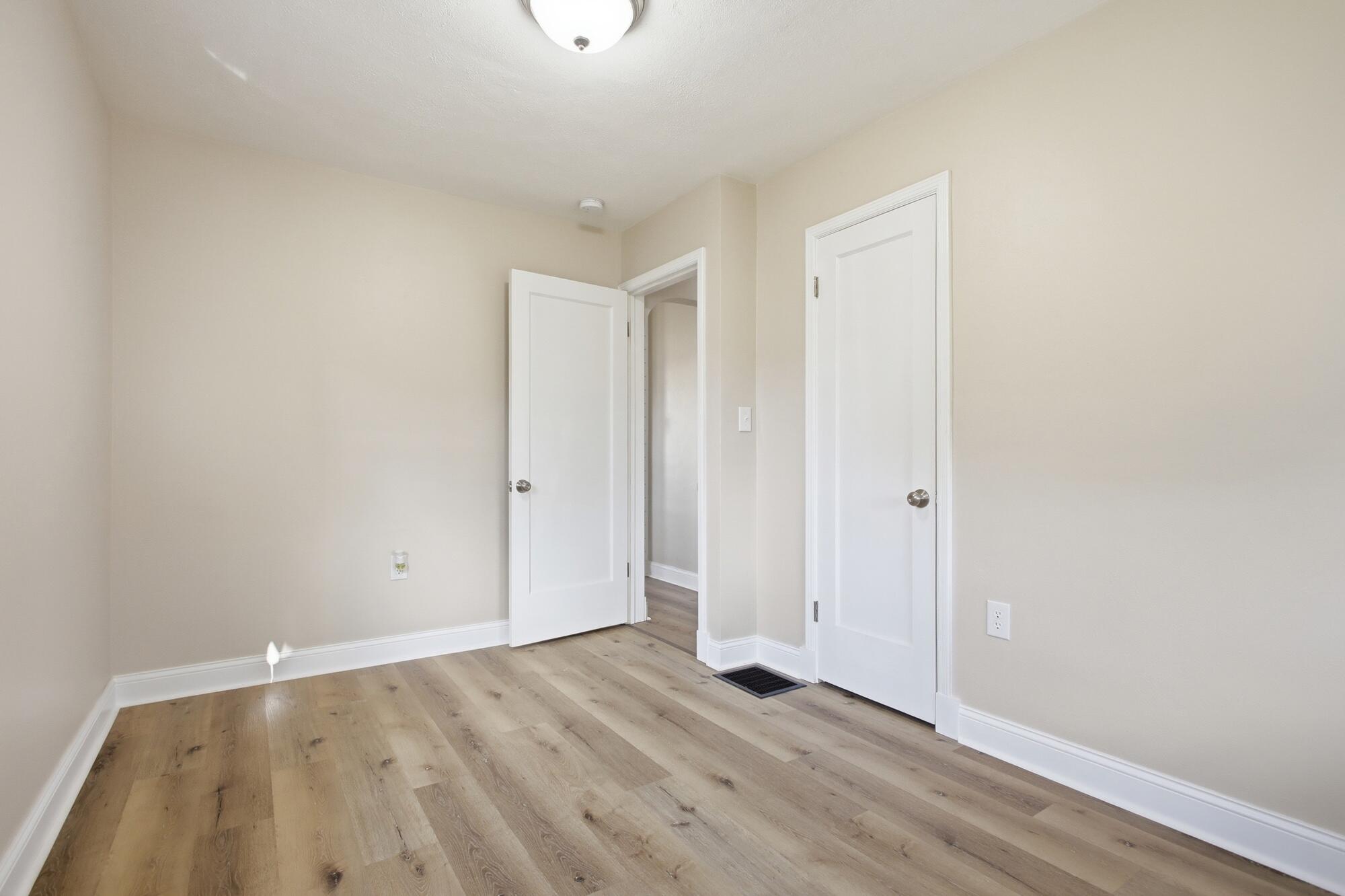 412 Cape Cod Drive, Springfield, Ohio 45505