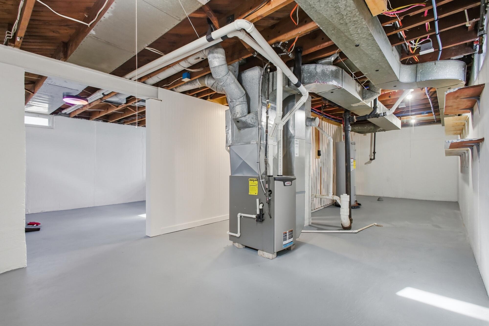 412 Cape Cod Drive, Springfield, Ohio 45505