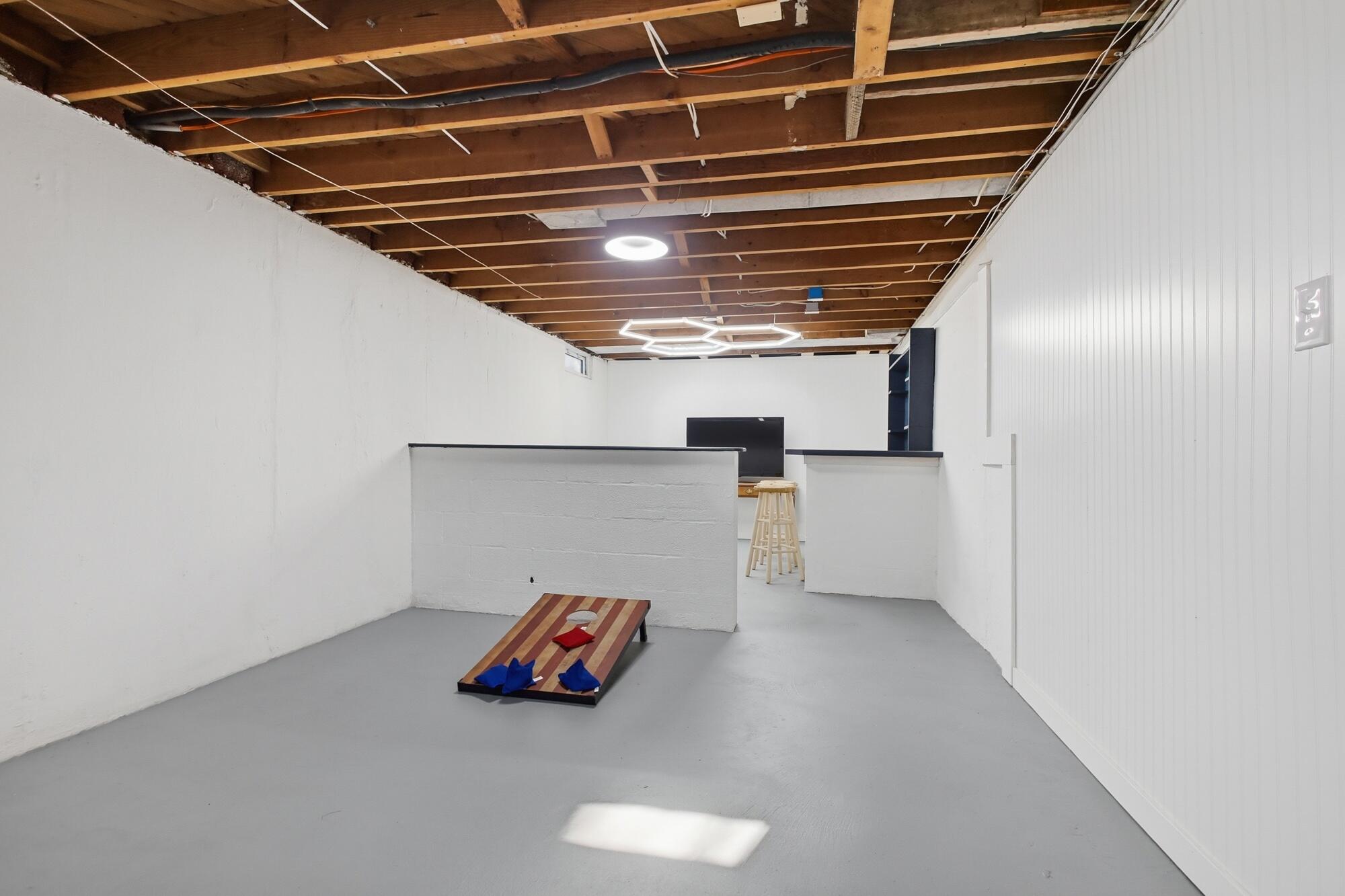 412 Cape Cod Drive, Springfield, Ohio 45505