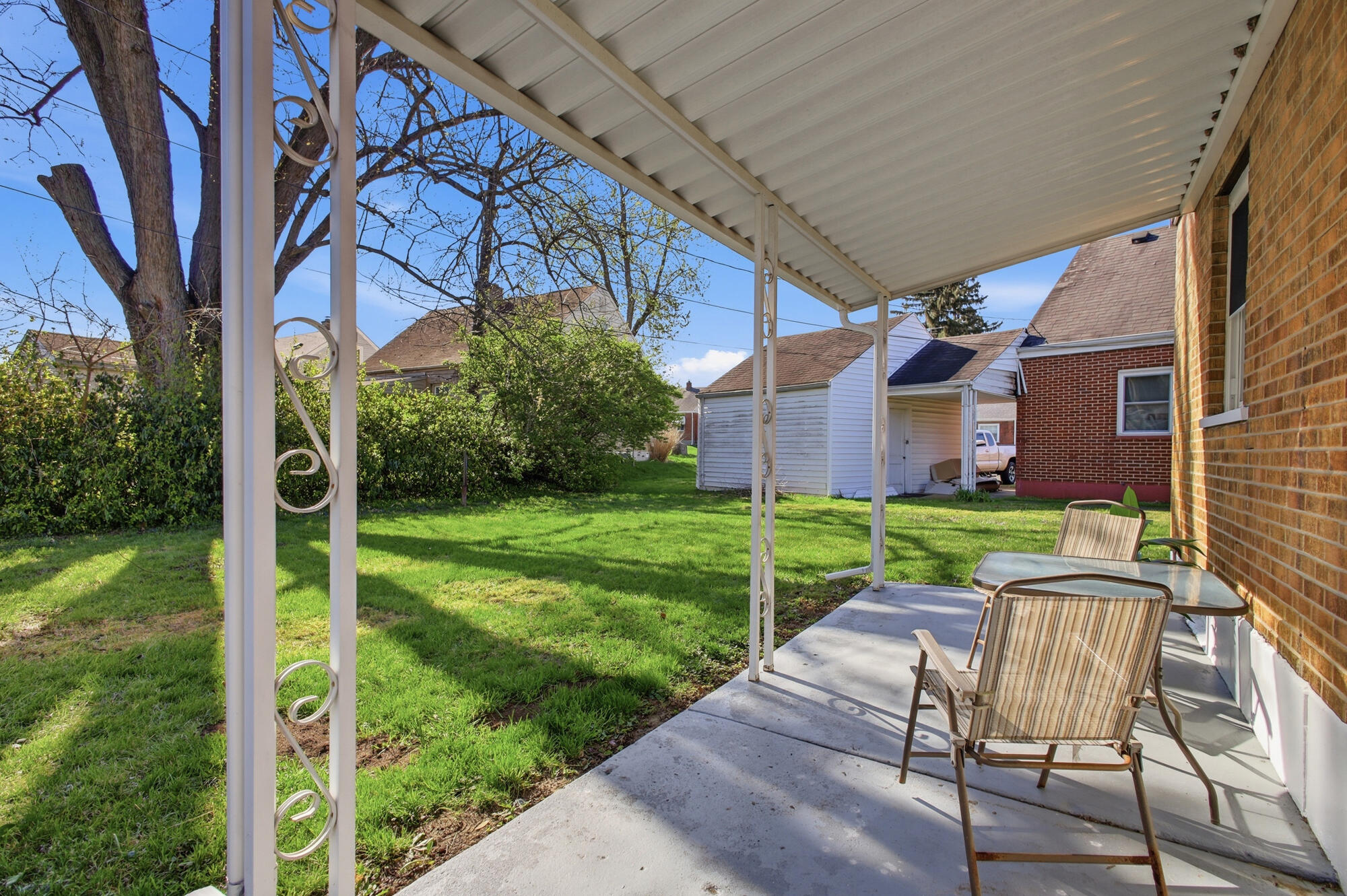 412 Cape Cod Drive, Springfield, Ohio 45505