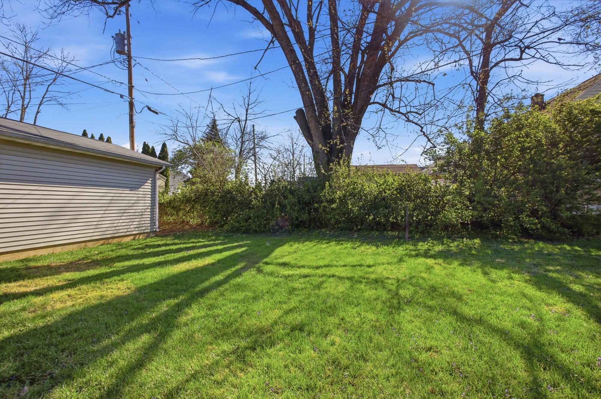 412 Cape Cod Drive, Springfield, Ohio 45505