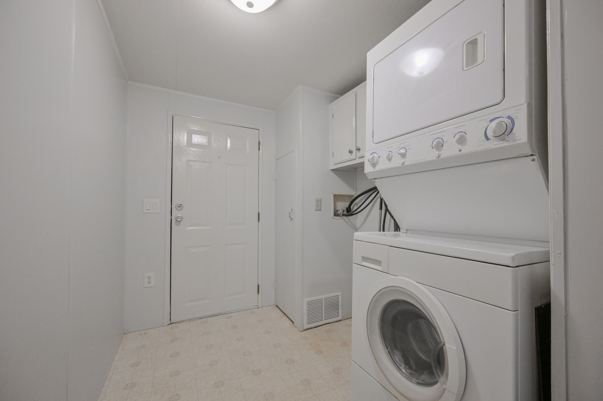 12218 Sandi Lane, Medway, Ohio 45341