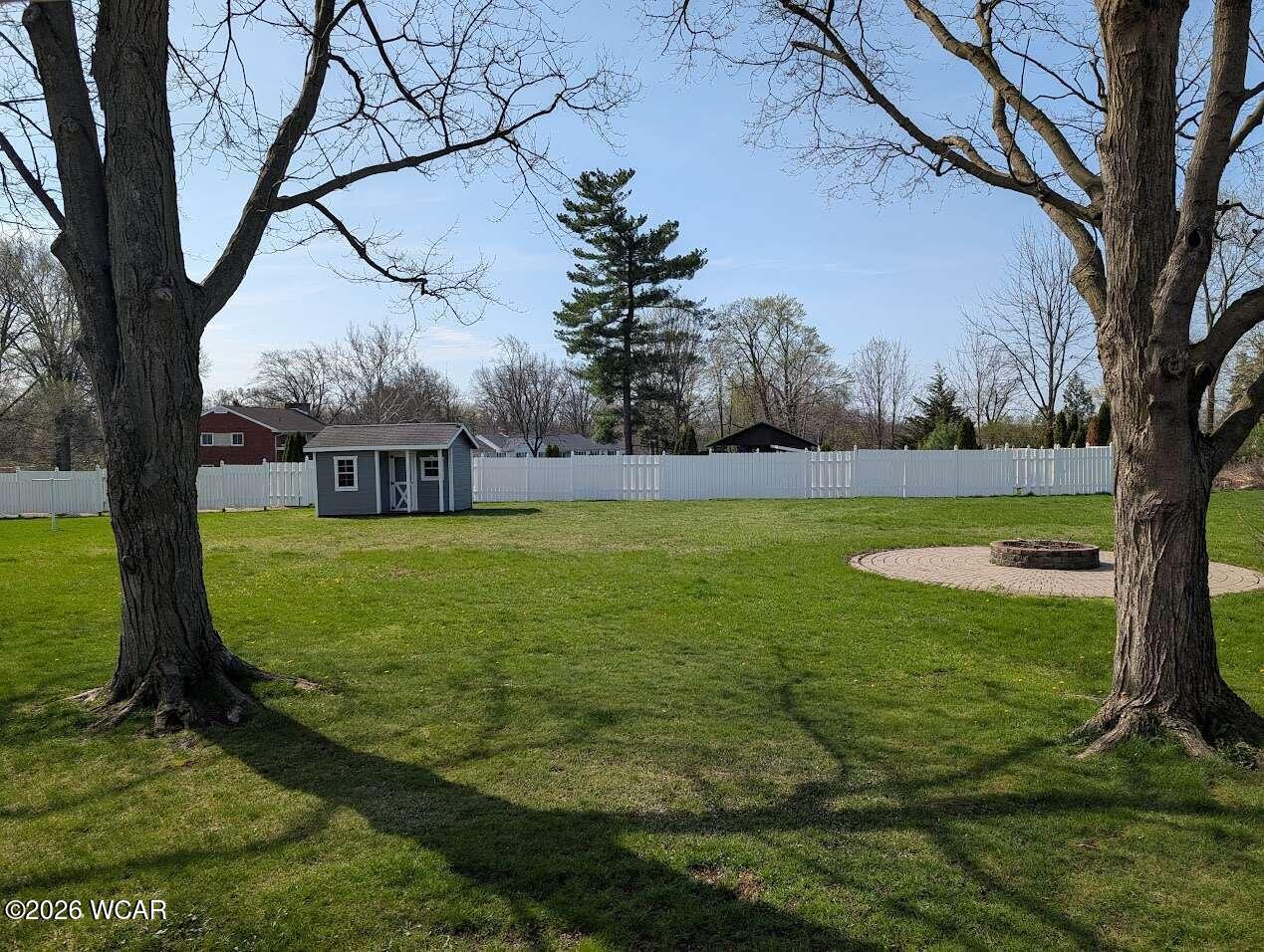 135 Sunset Drive, Bluffton, Ohio