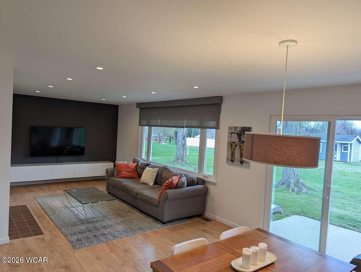 135 Sunset Drive, Bluffton, Ohio