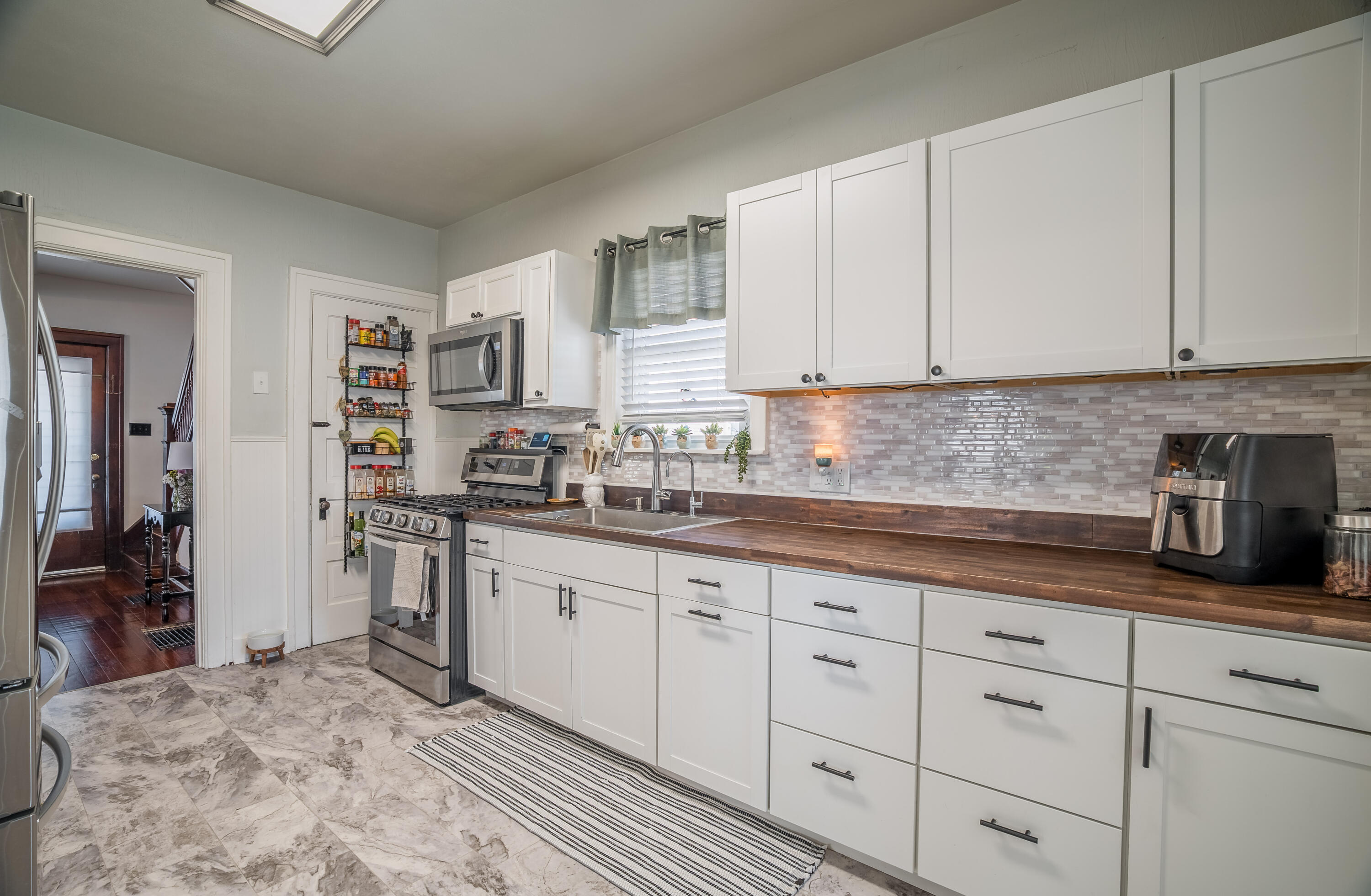 1121 Broadway, Piqua, Ohio 45356