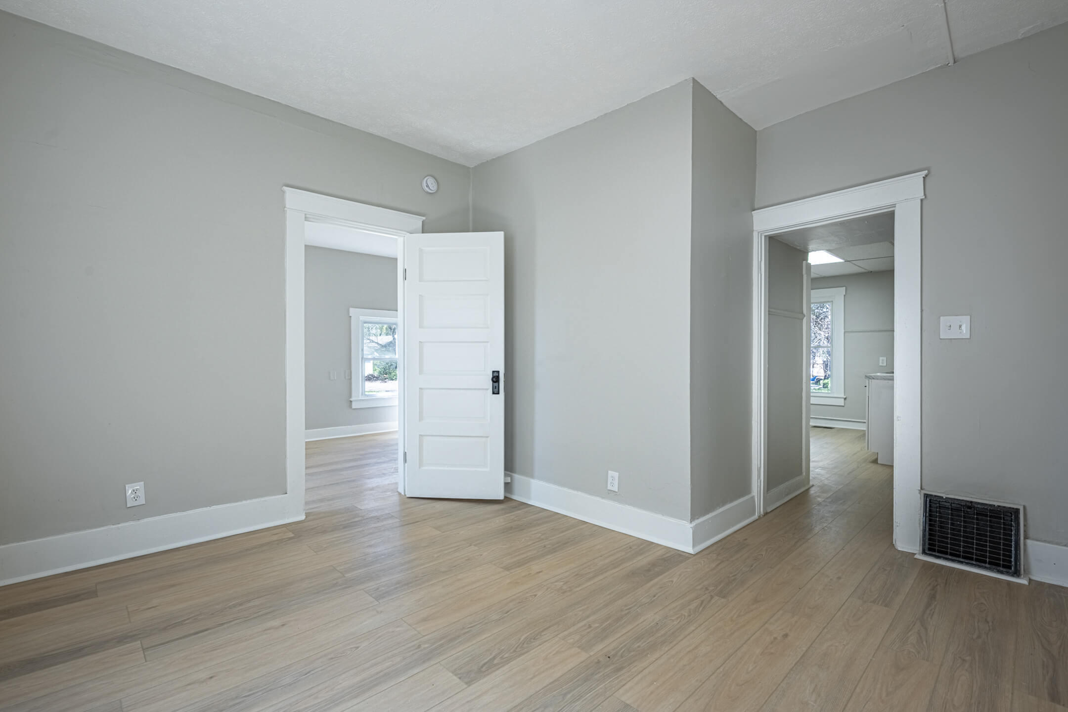 1317 Clifton Avenue, Springfield, Ohio 45505