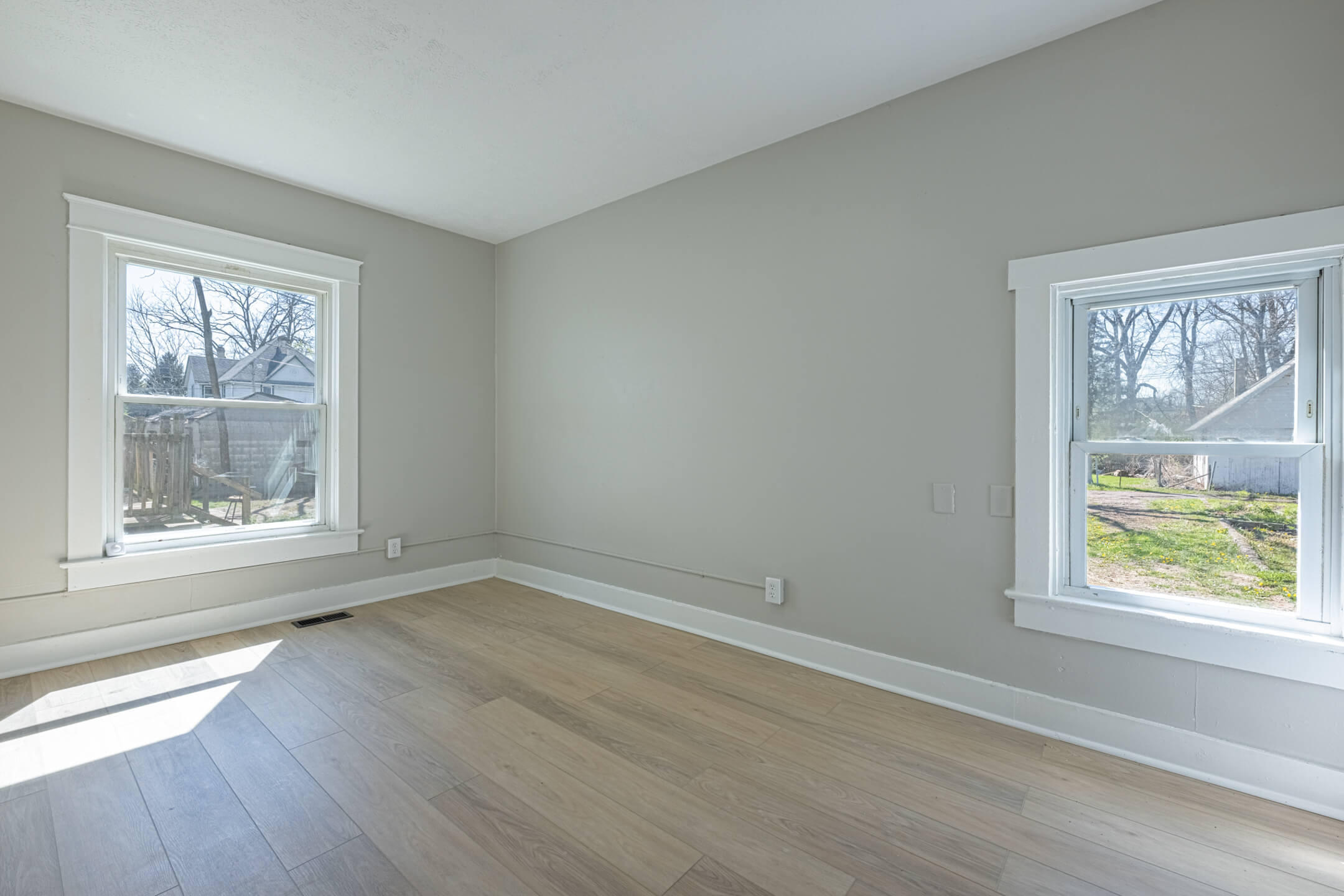 1317 Clifton Avenue, Springfield, Ohio 45505