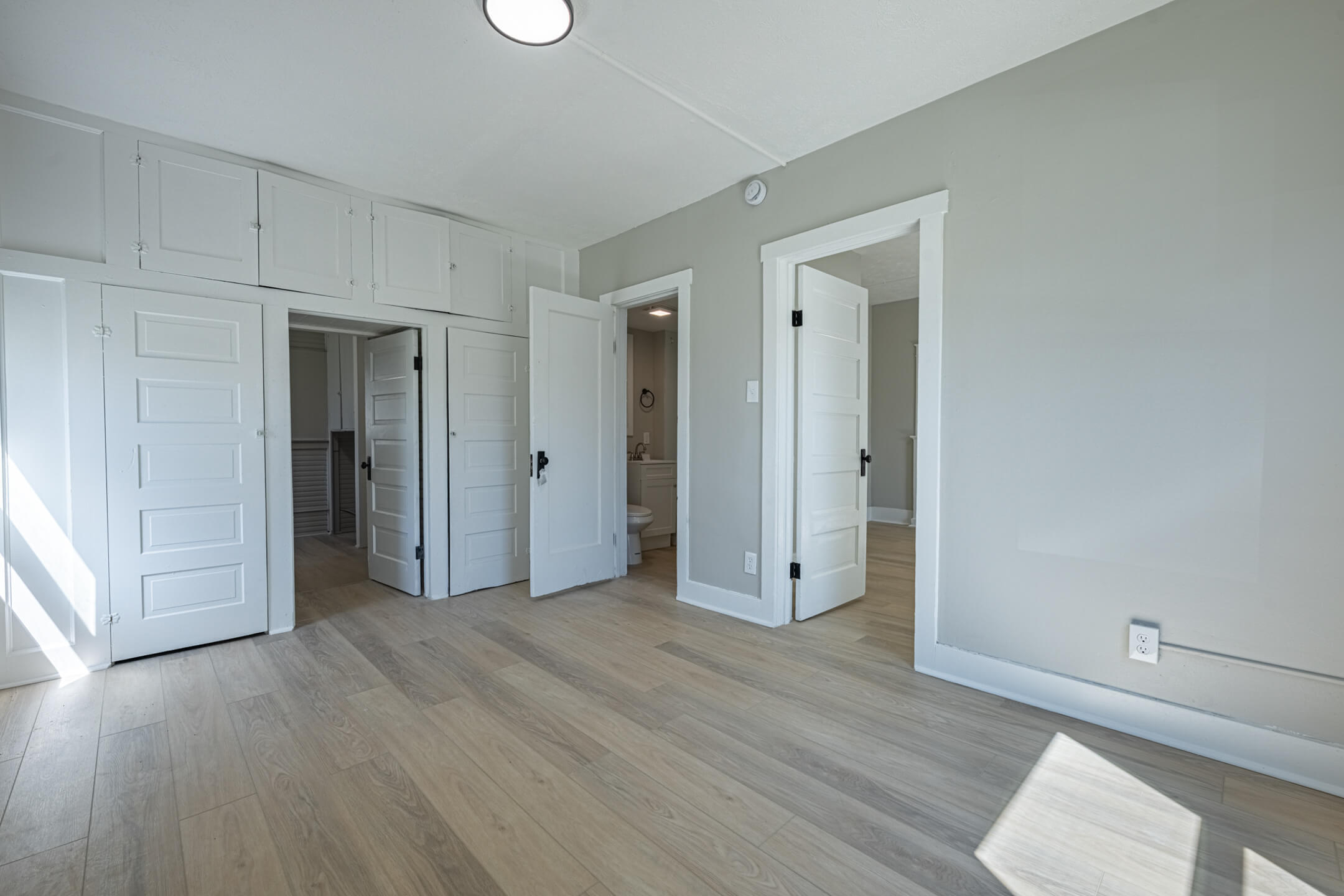 1317 Clifton Avenue, Springfield, Ohio 45505