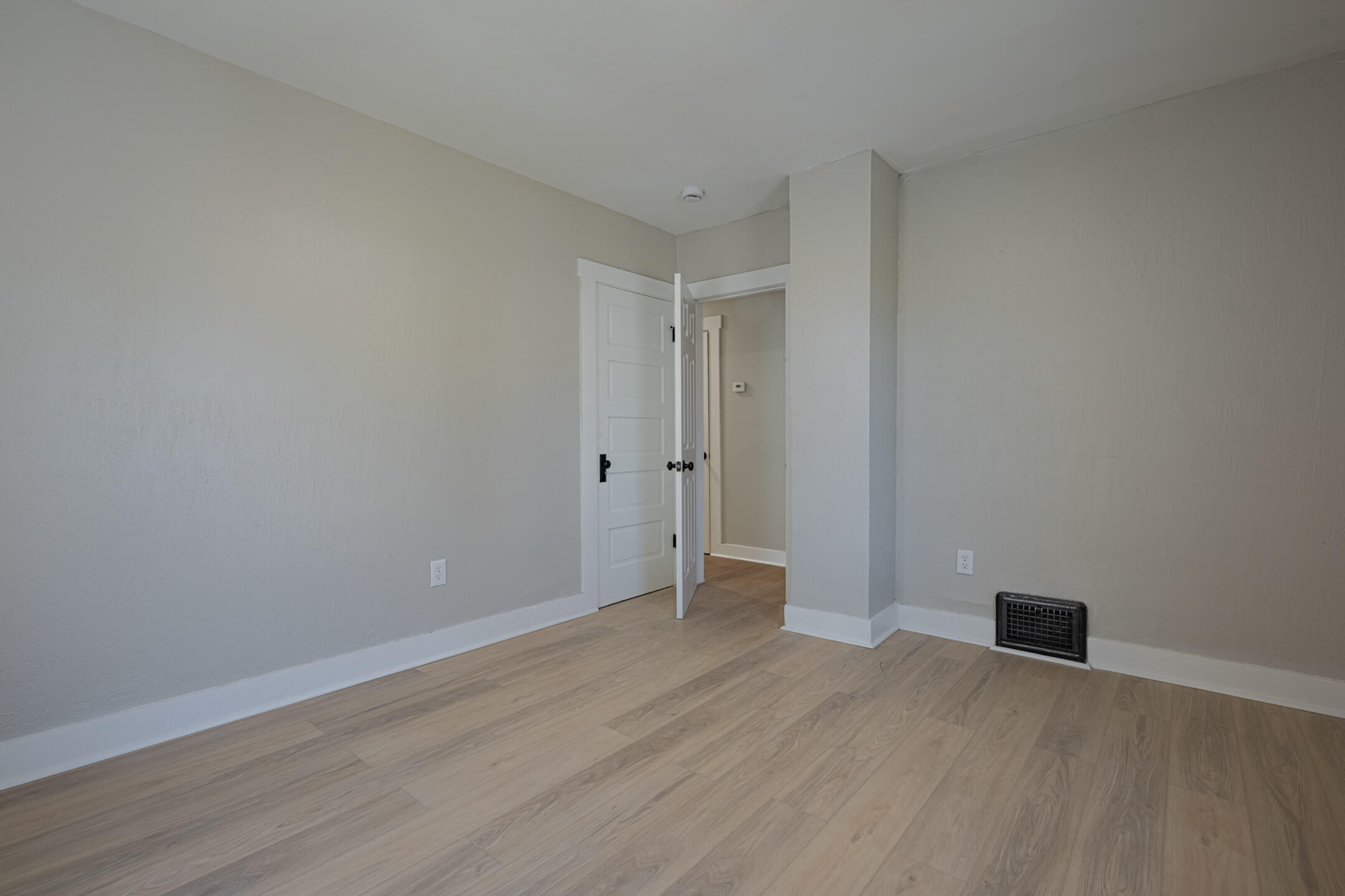 1317 Clifton Avenue, Springfield, Ohio 45505