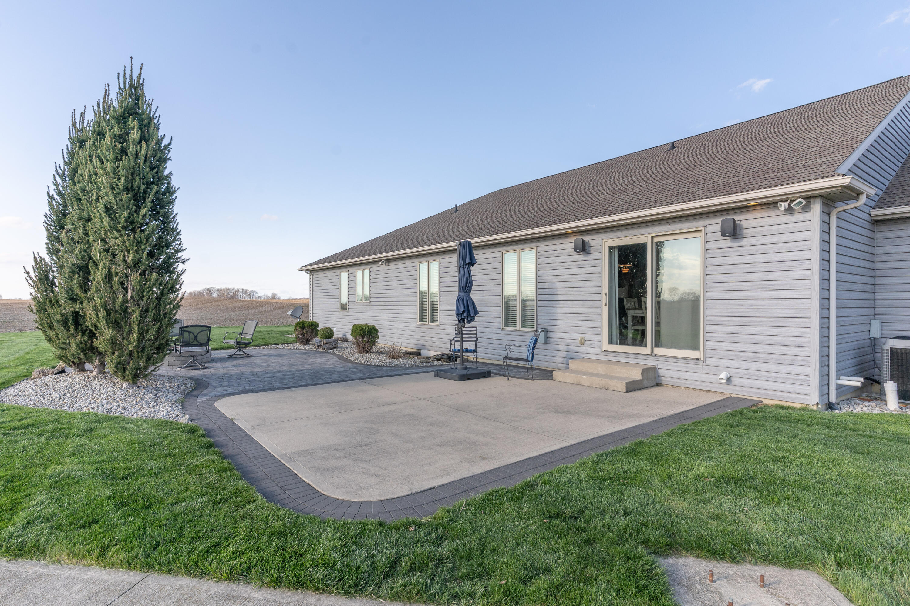 101 Cedarbrook Court, Anna, Ohio 45302