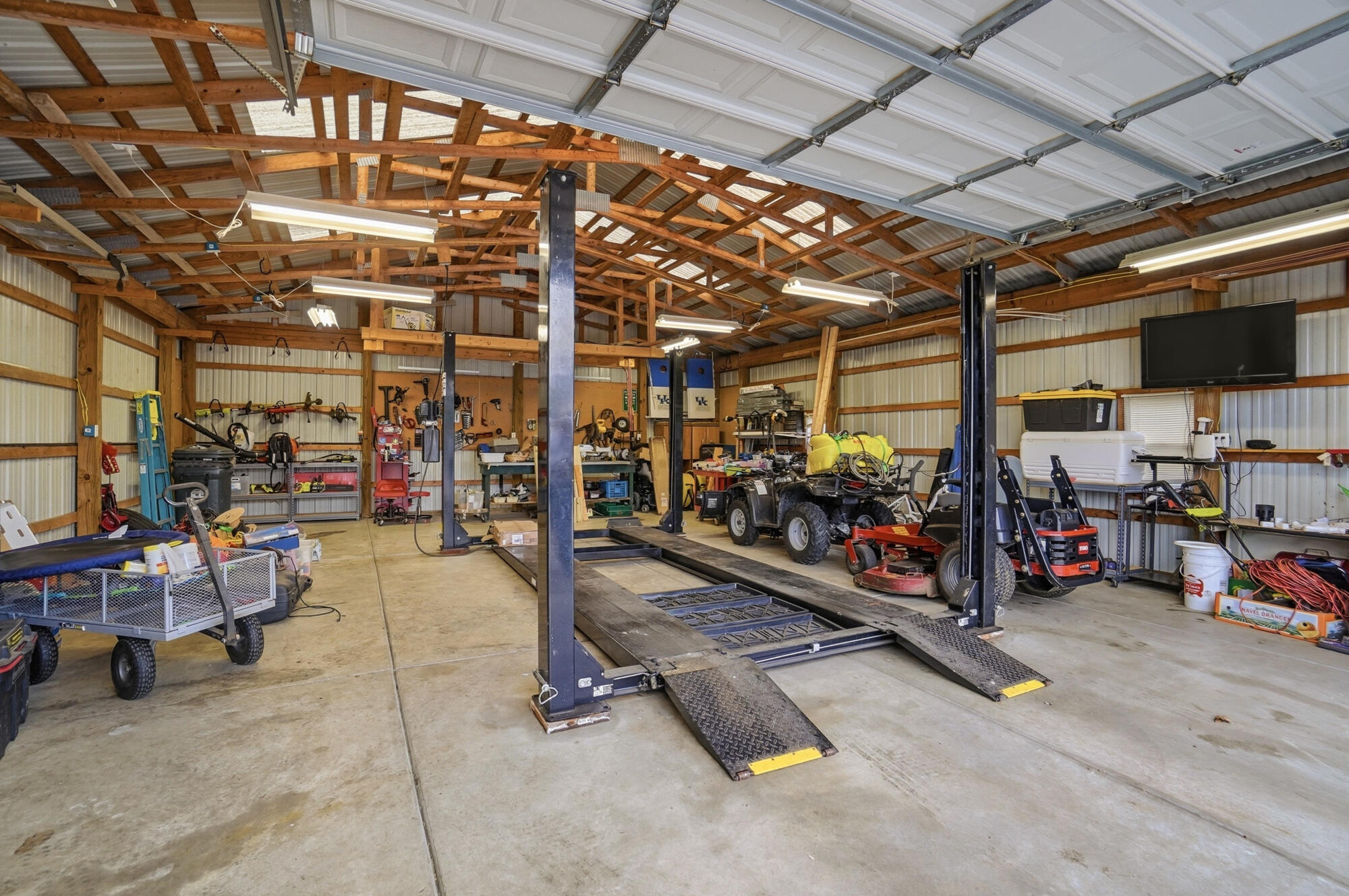 4248 Powell Road, Huber Heights, Ohio 45424