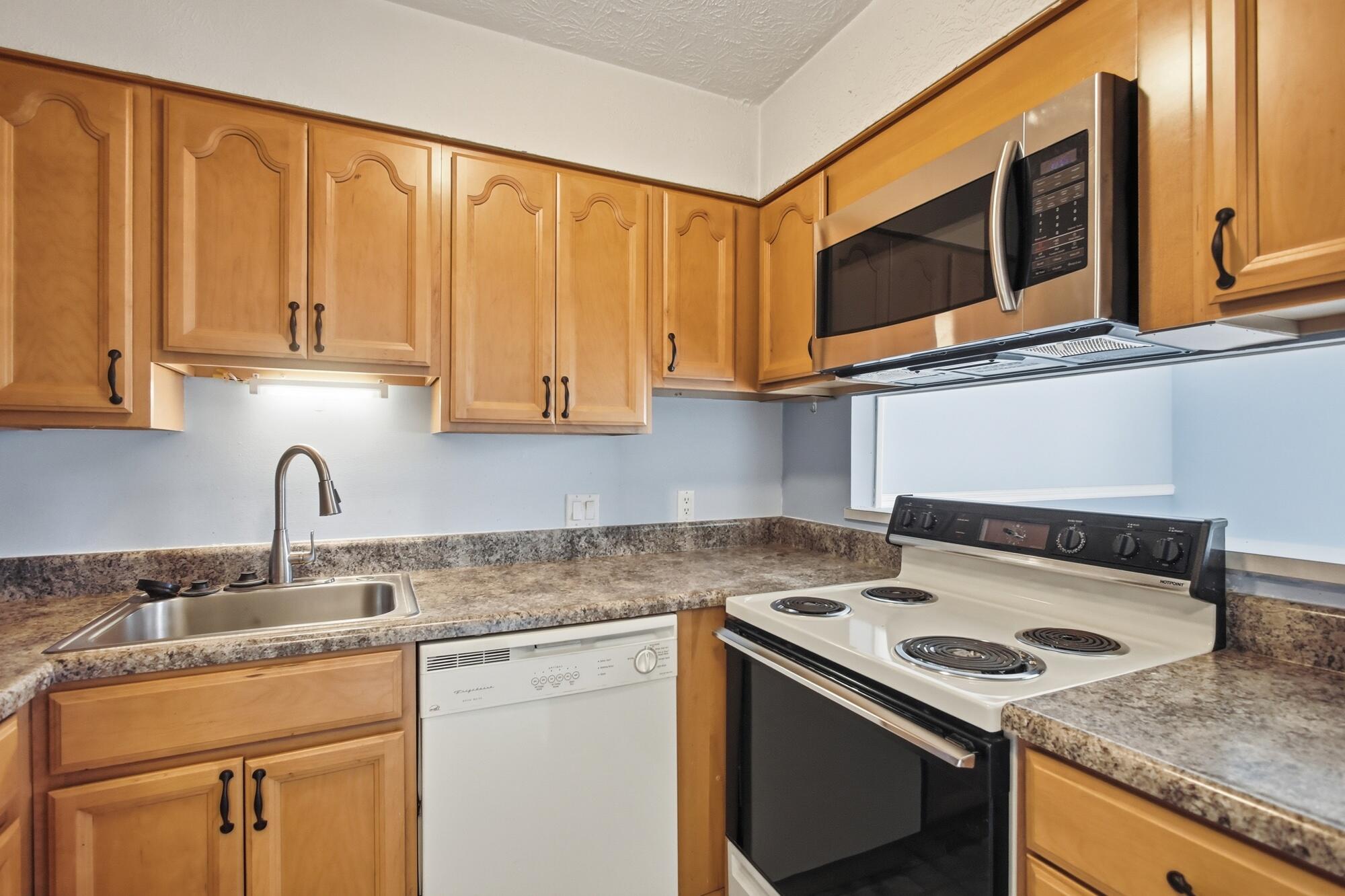 615 Villa Road, Springfield, Ohio 45503