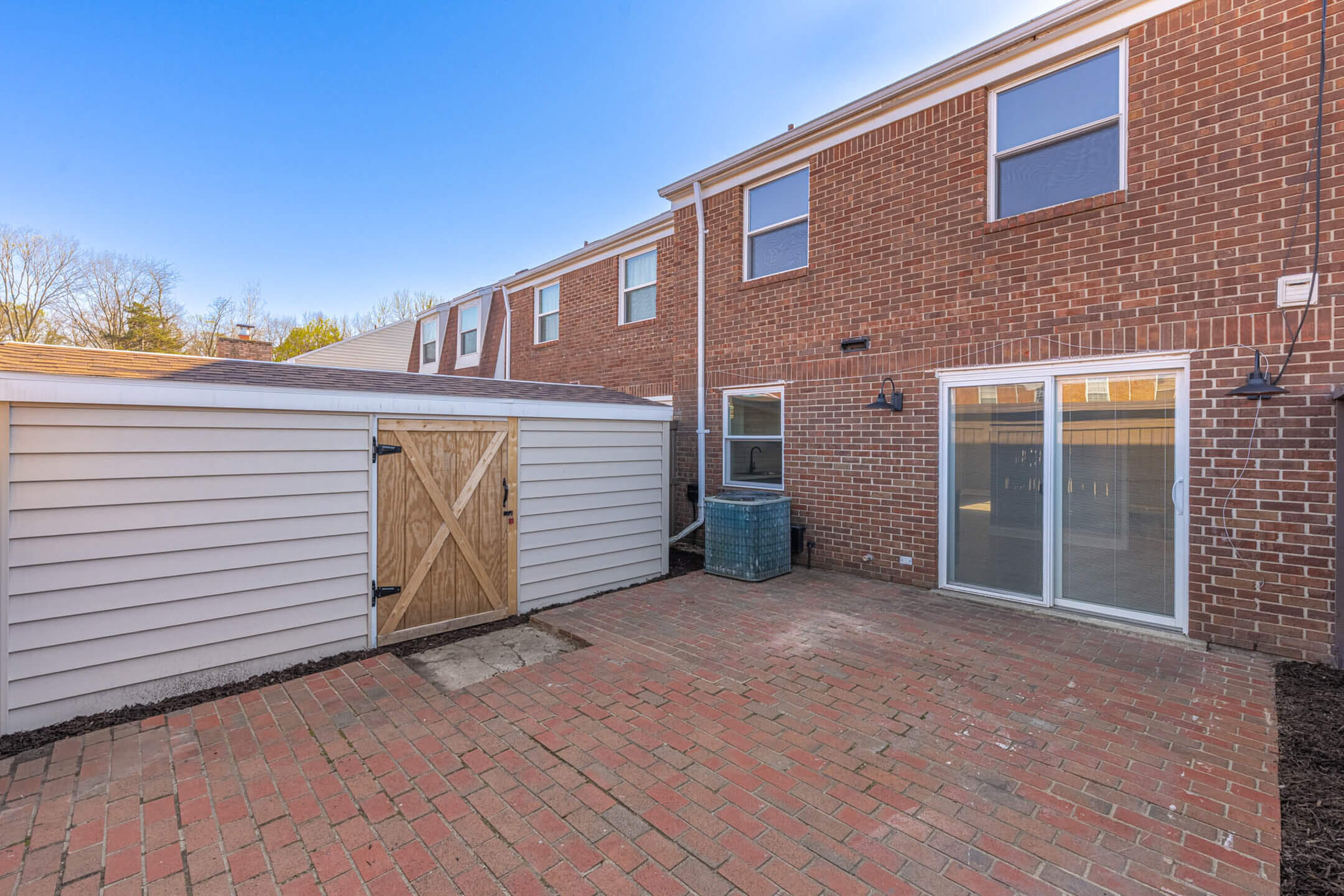 2416 Rona Village Boulevard, Fairborn, Ohio 45324