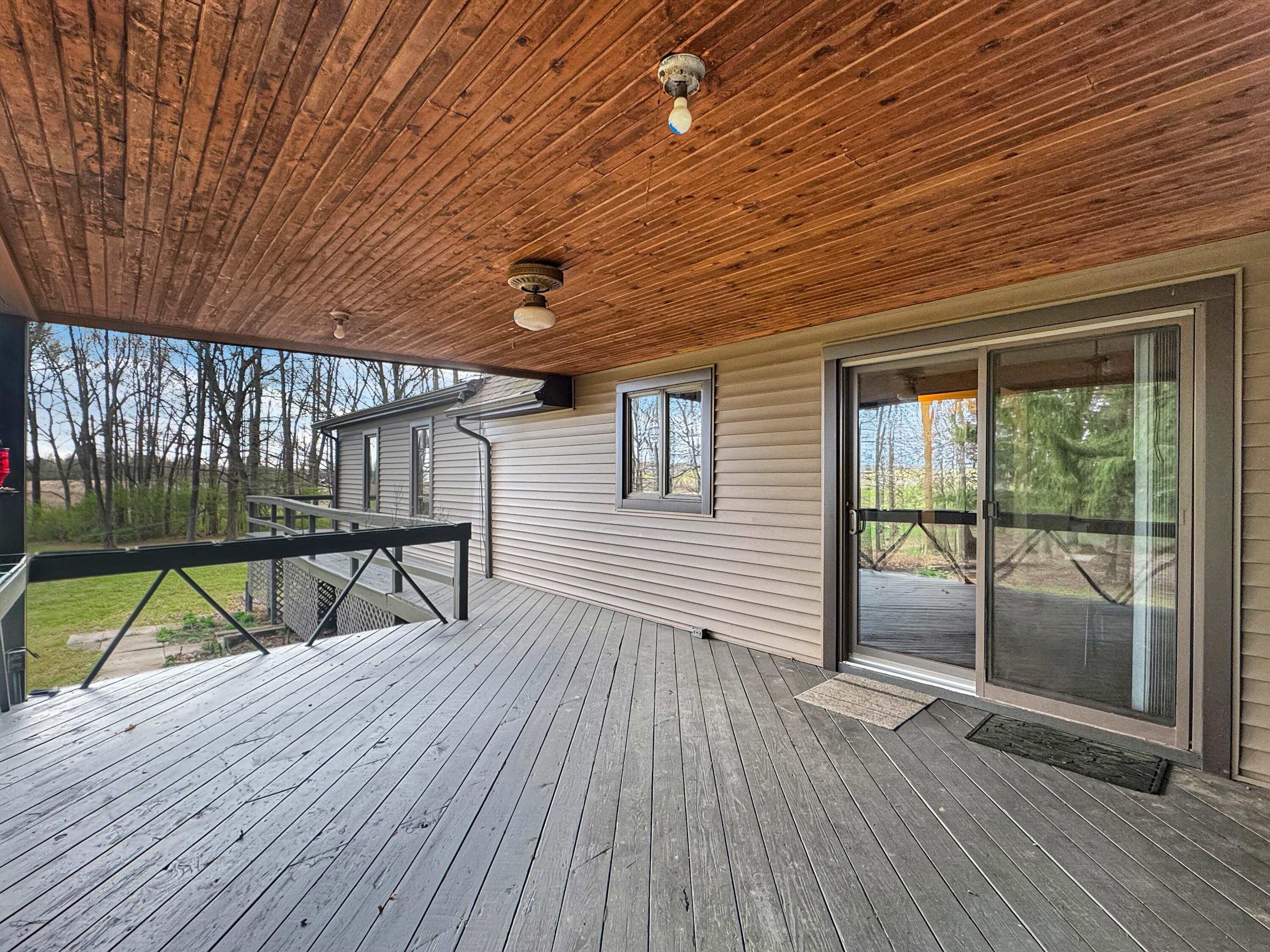 1518 Childrens Home Road, Urbana, Ohio 43078