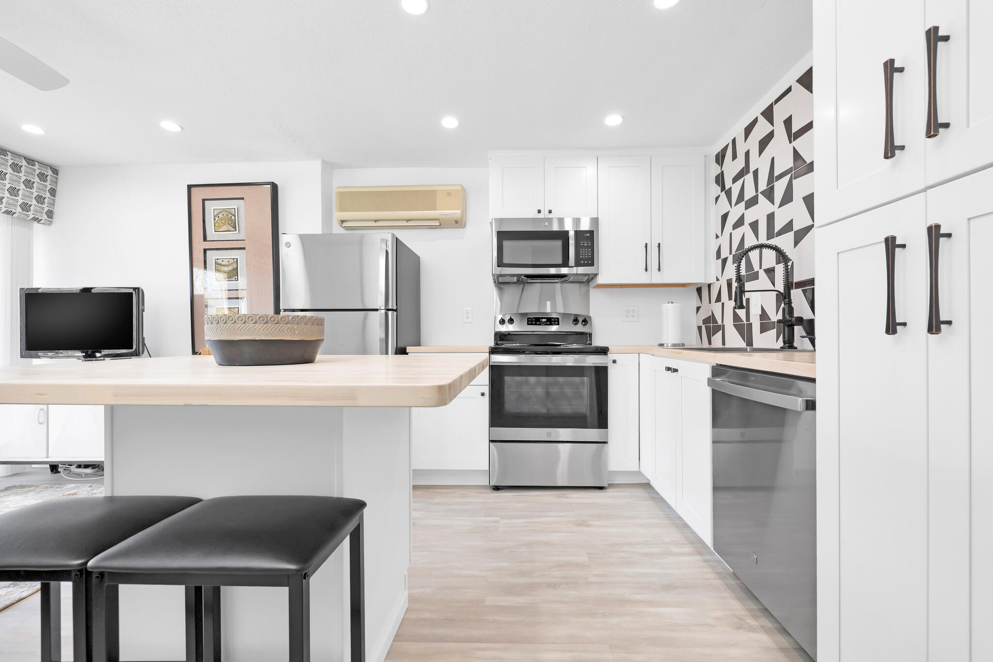 10271 County Road 286, Huntsville, Ohio 43324