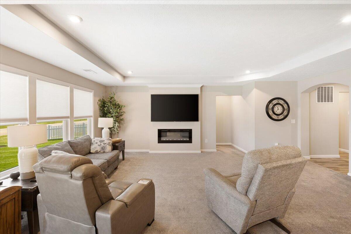 8178 Cherry Birch Drive, Tipp City, Ohio 45371