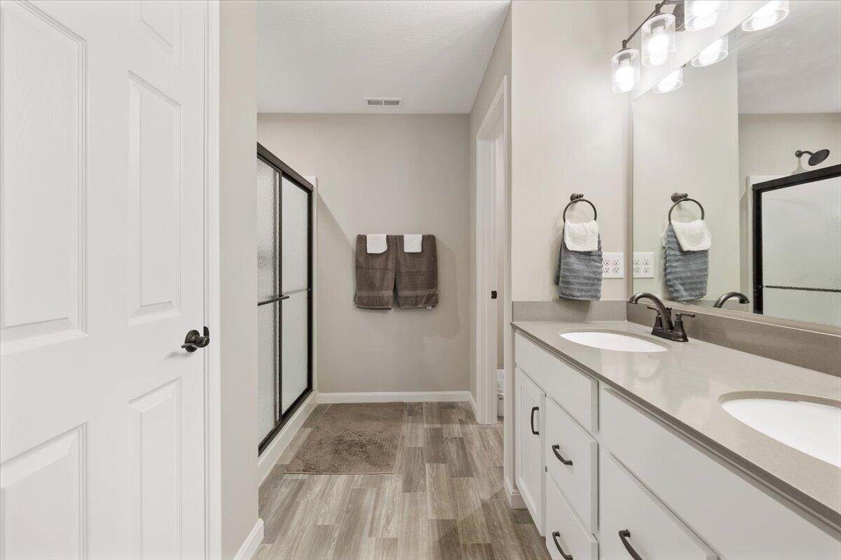 8178 Cherry Birch Drive, Tipp City, Ohio 45371