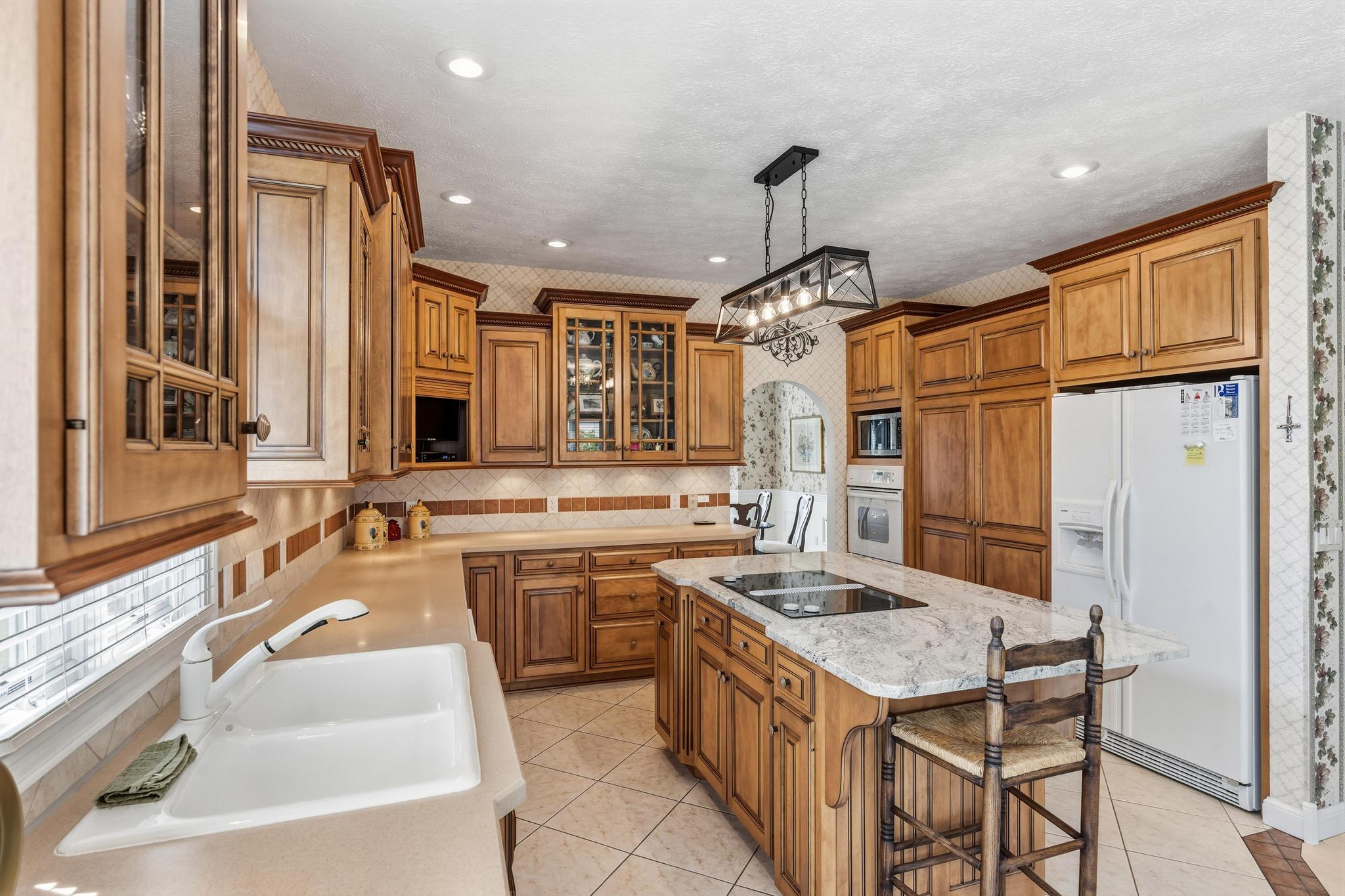 999 Brookwood Drive, Troy, Ohio 45373