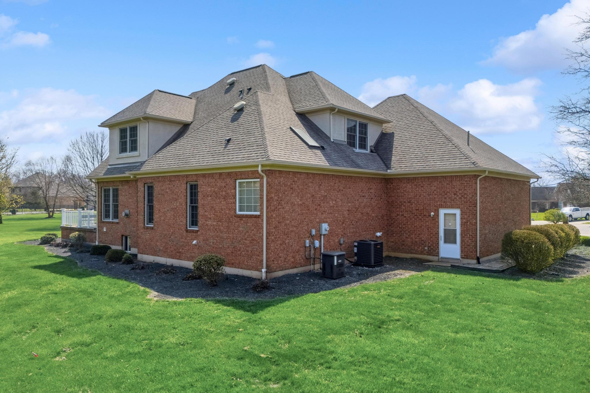 999 Brookwood Drive, Troy, Ohio 45373