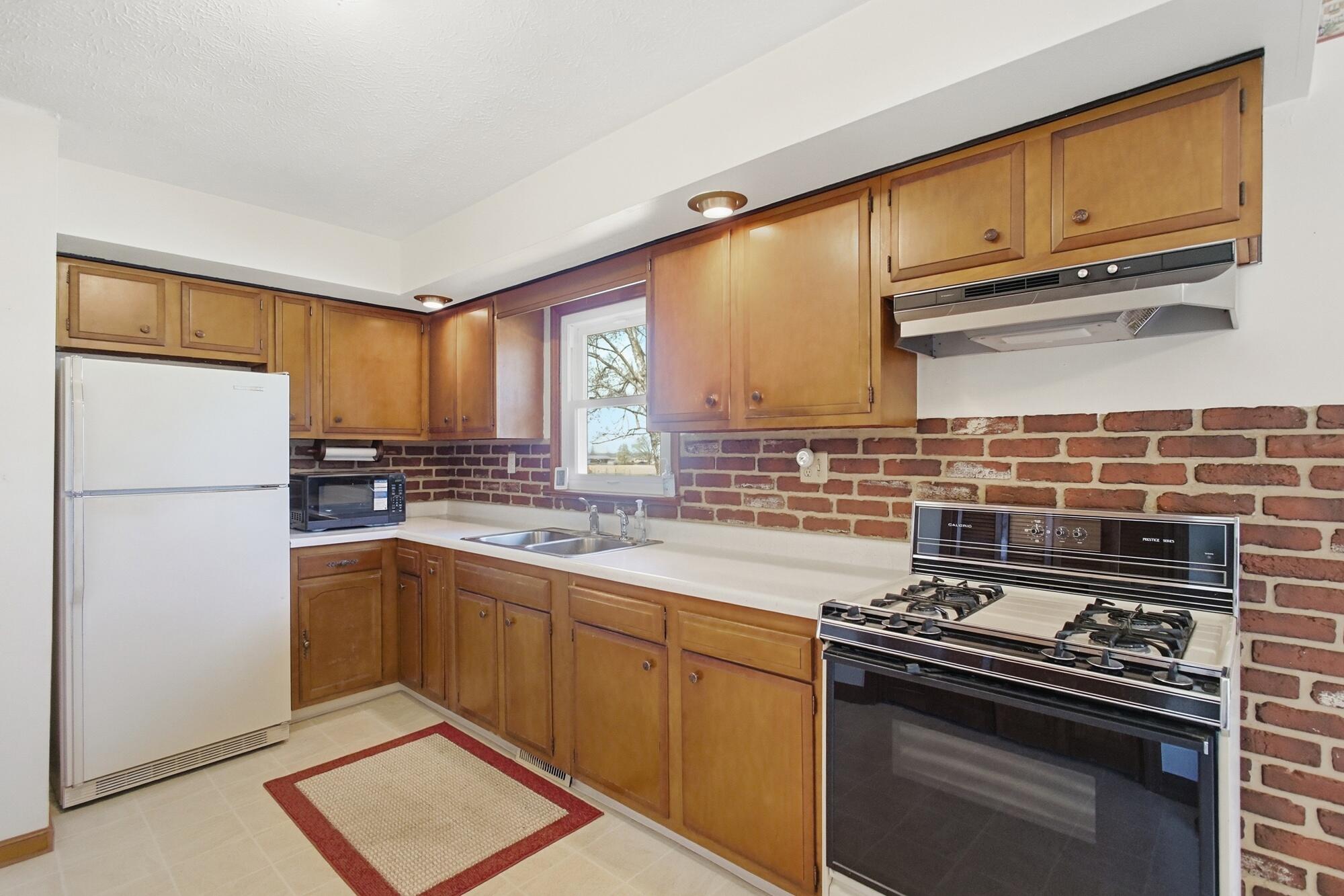 6718 Old Columbus Road, South Vienna, Ohio 45369