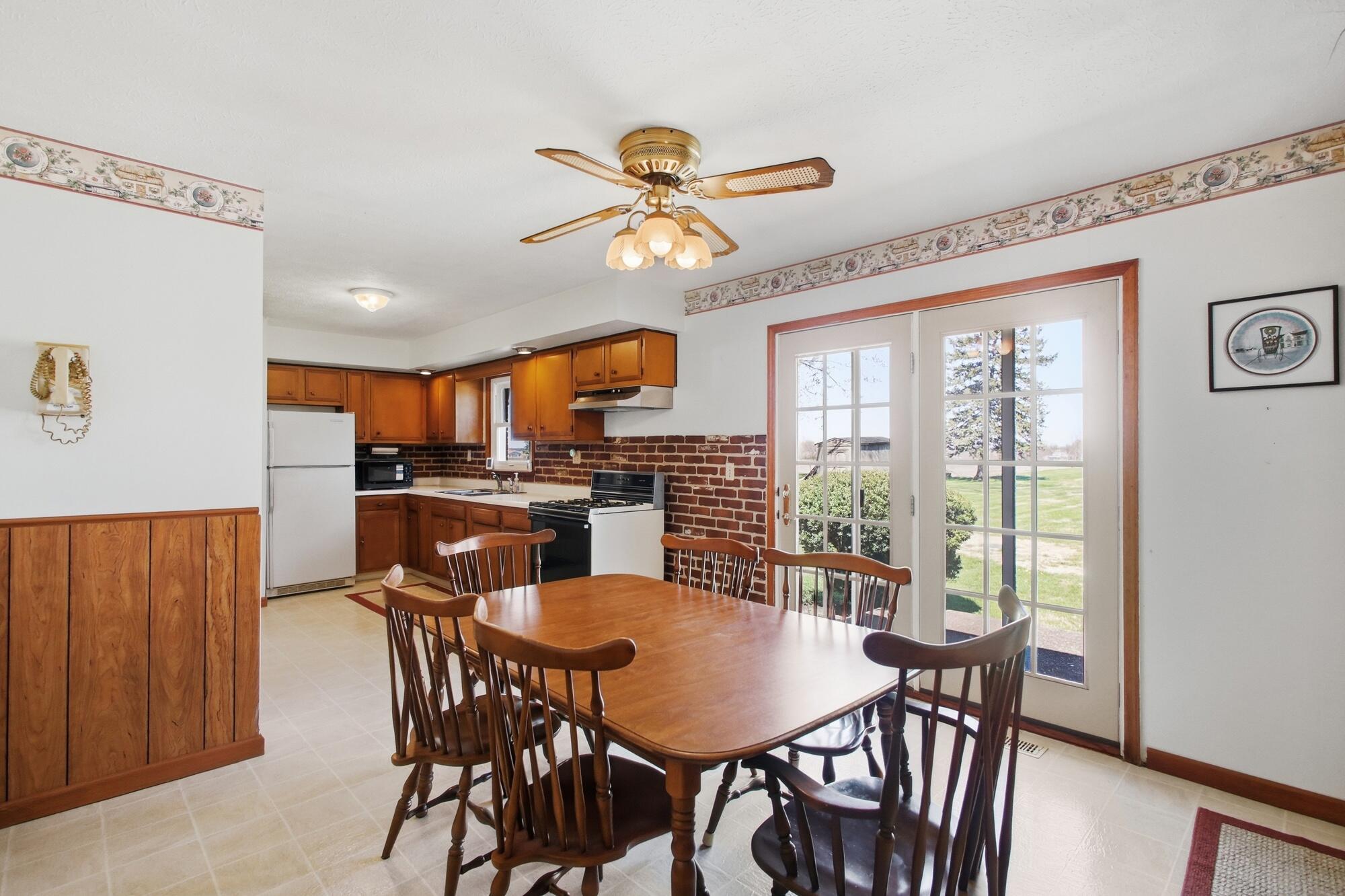 6718 Old Columbus Road, South Vienna, Ohio 45369