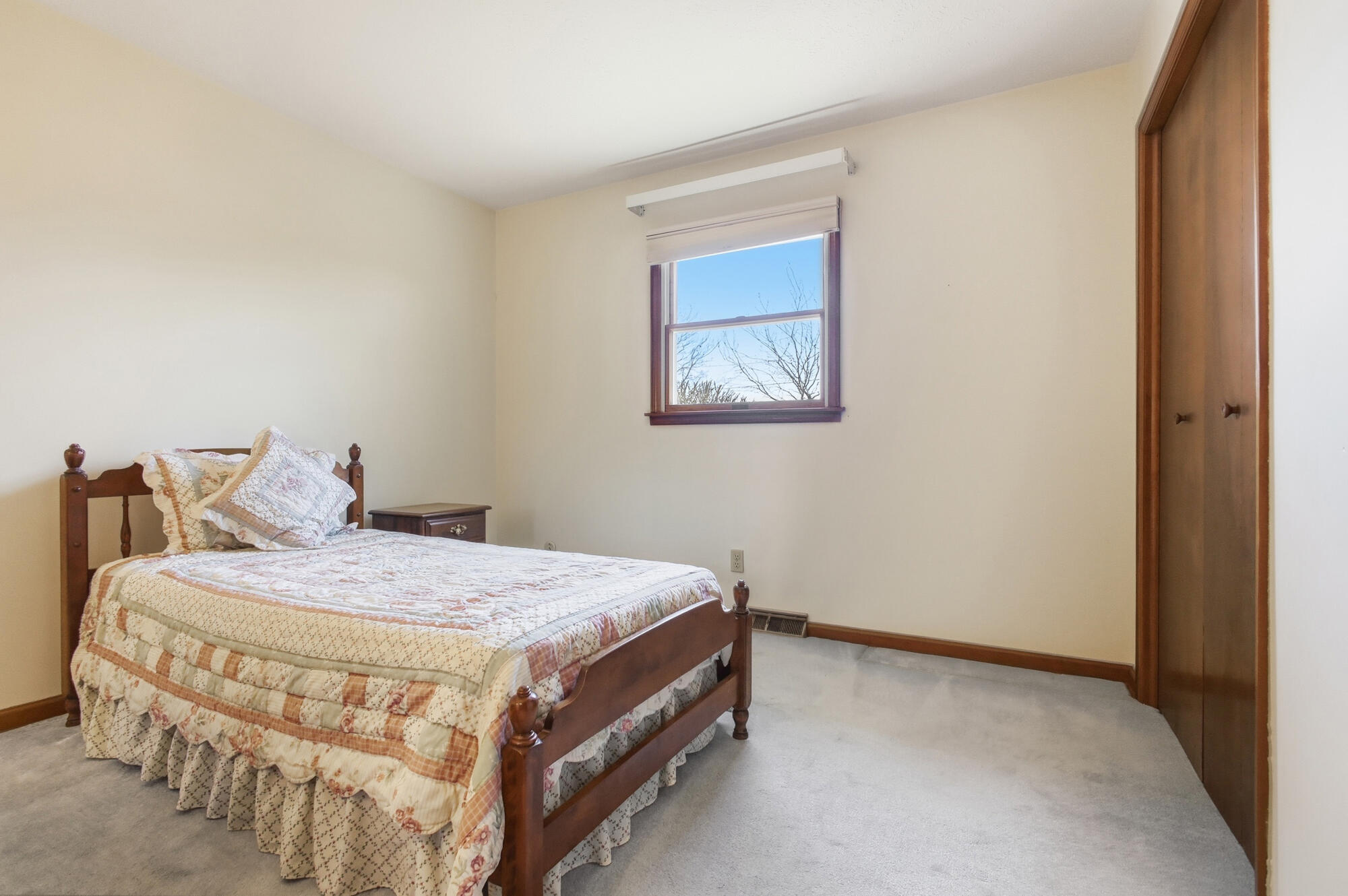 6718 Old Columbus Road, South Vienna, Ohio 45369