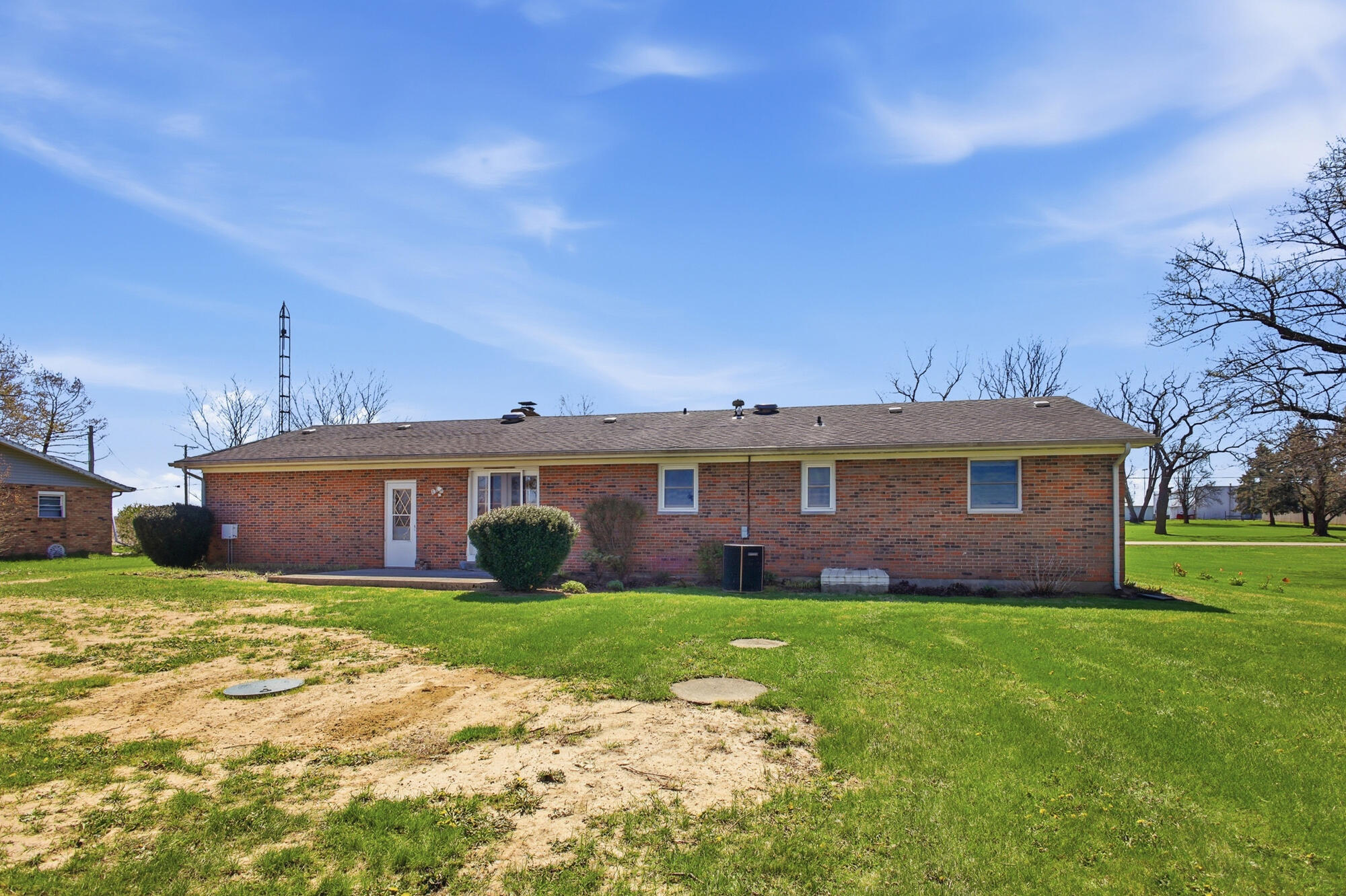 6718 Old Columbus Road, South Vienna, Ohio 45369