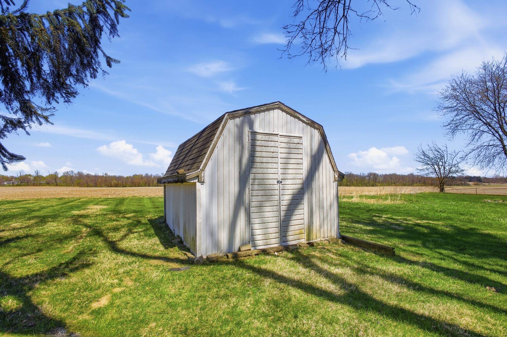 6718 Old Columbus Road, South Vienna, Ohio 45369