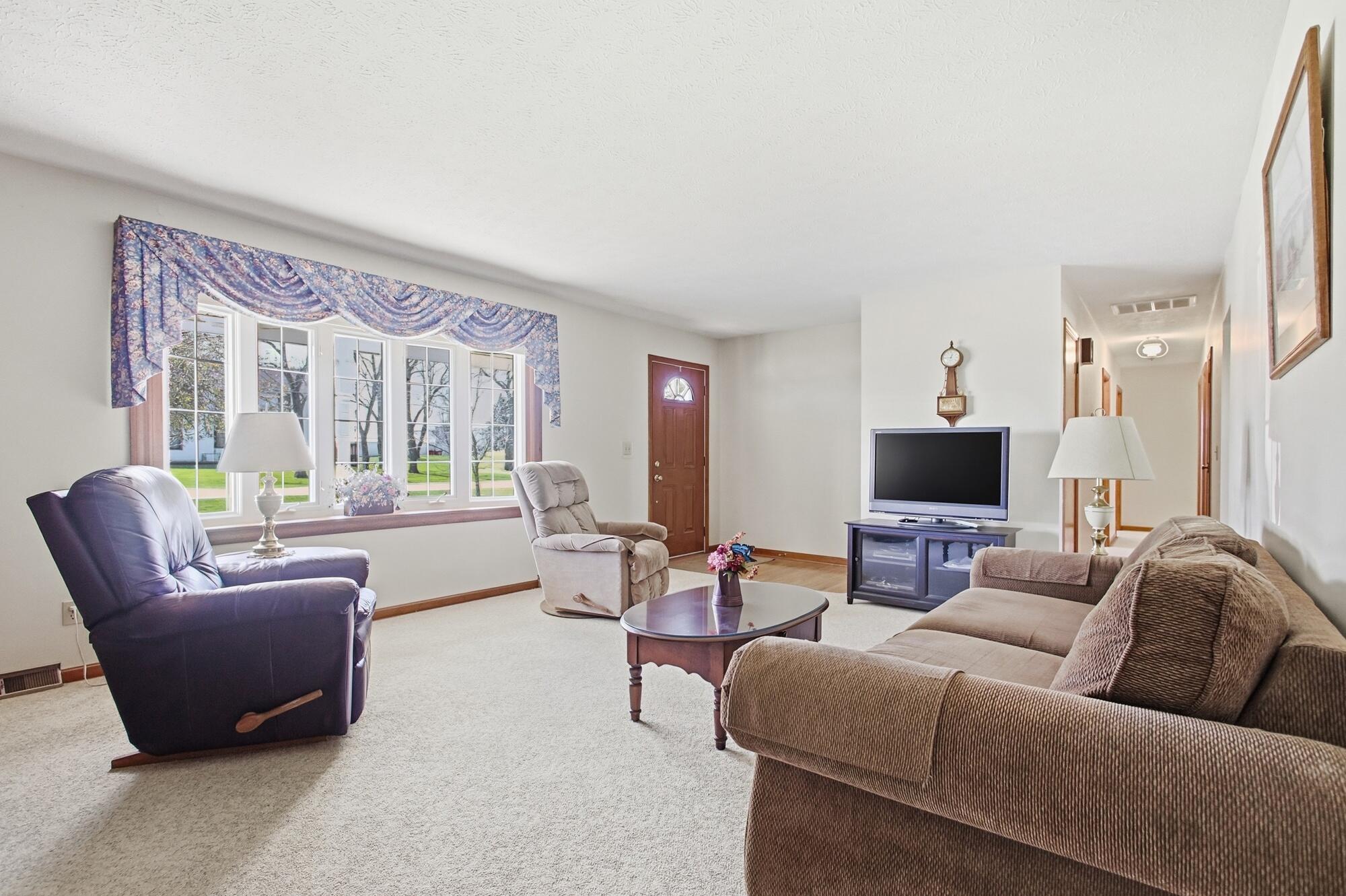 6718 Old Columbus Road, South Vienna, Ohio 45369