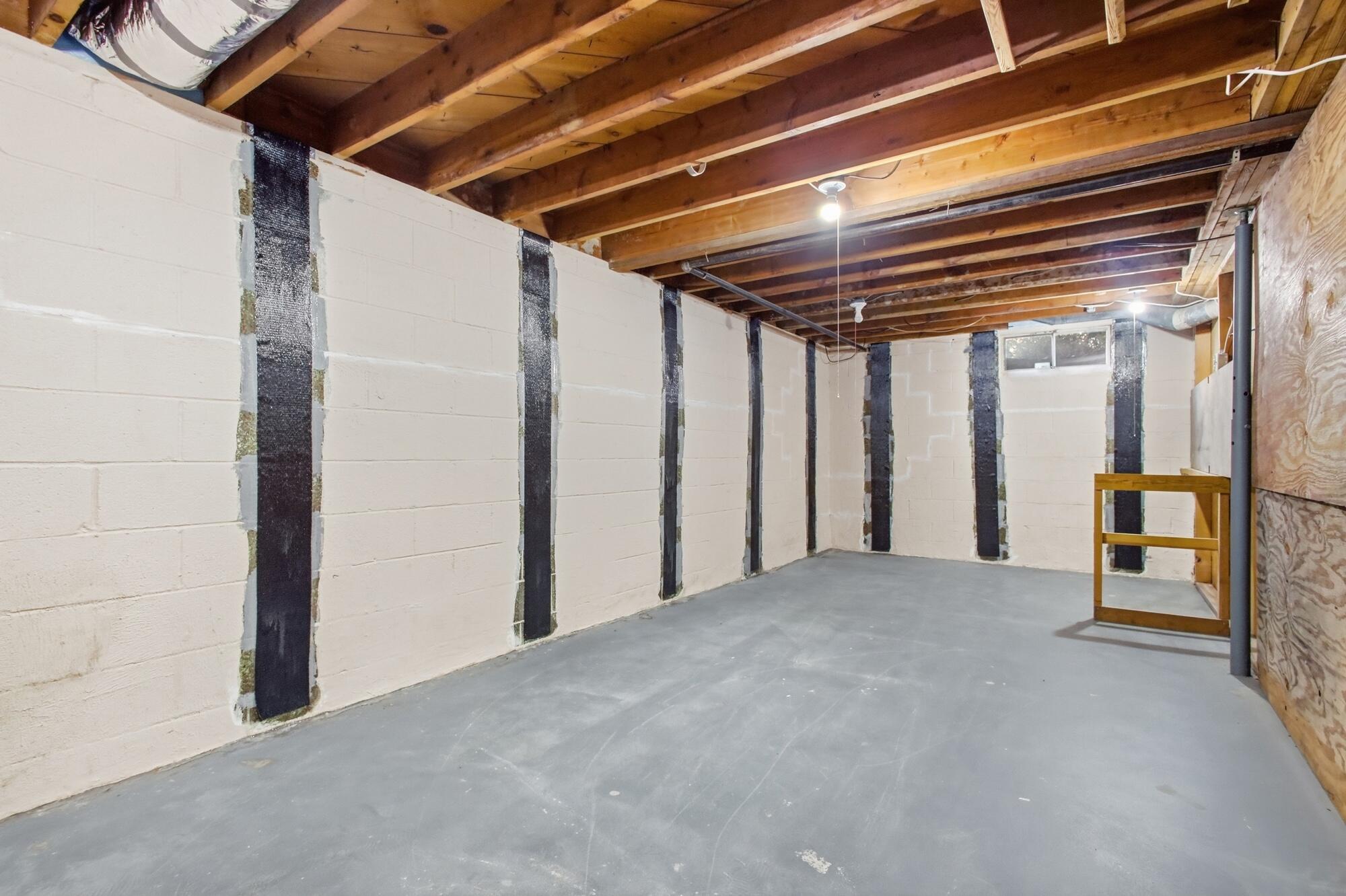 814 Wellington Drive, Springfield, Ohio 45506