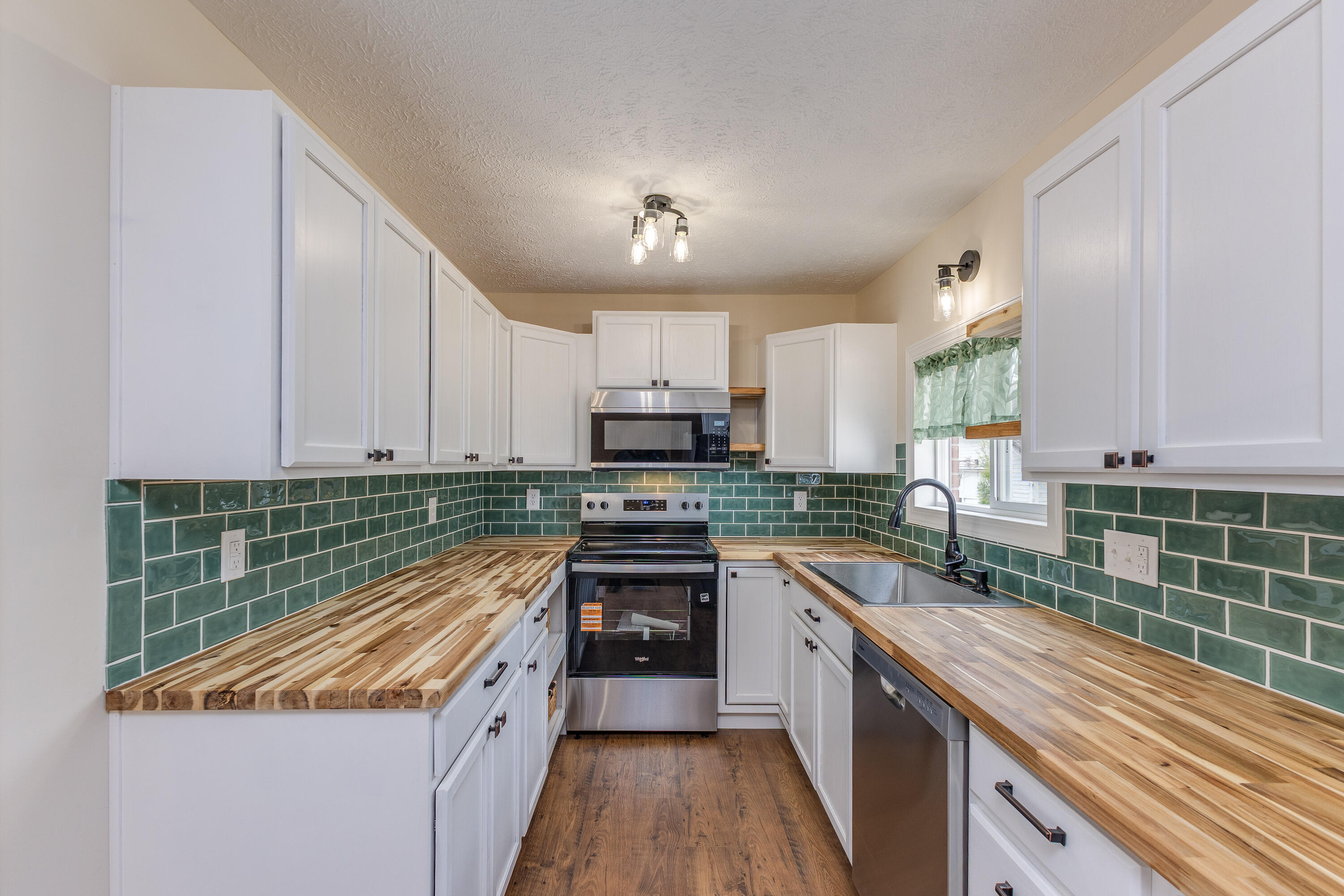 312 Victoria Drive, Greenville, Ohio 45331