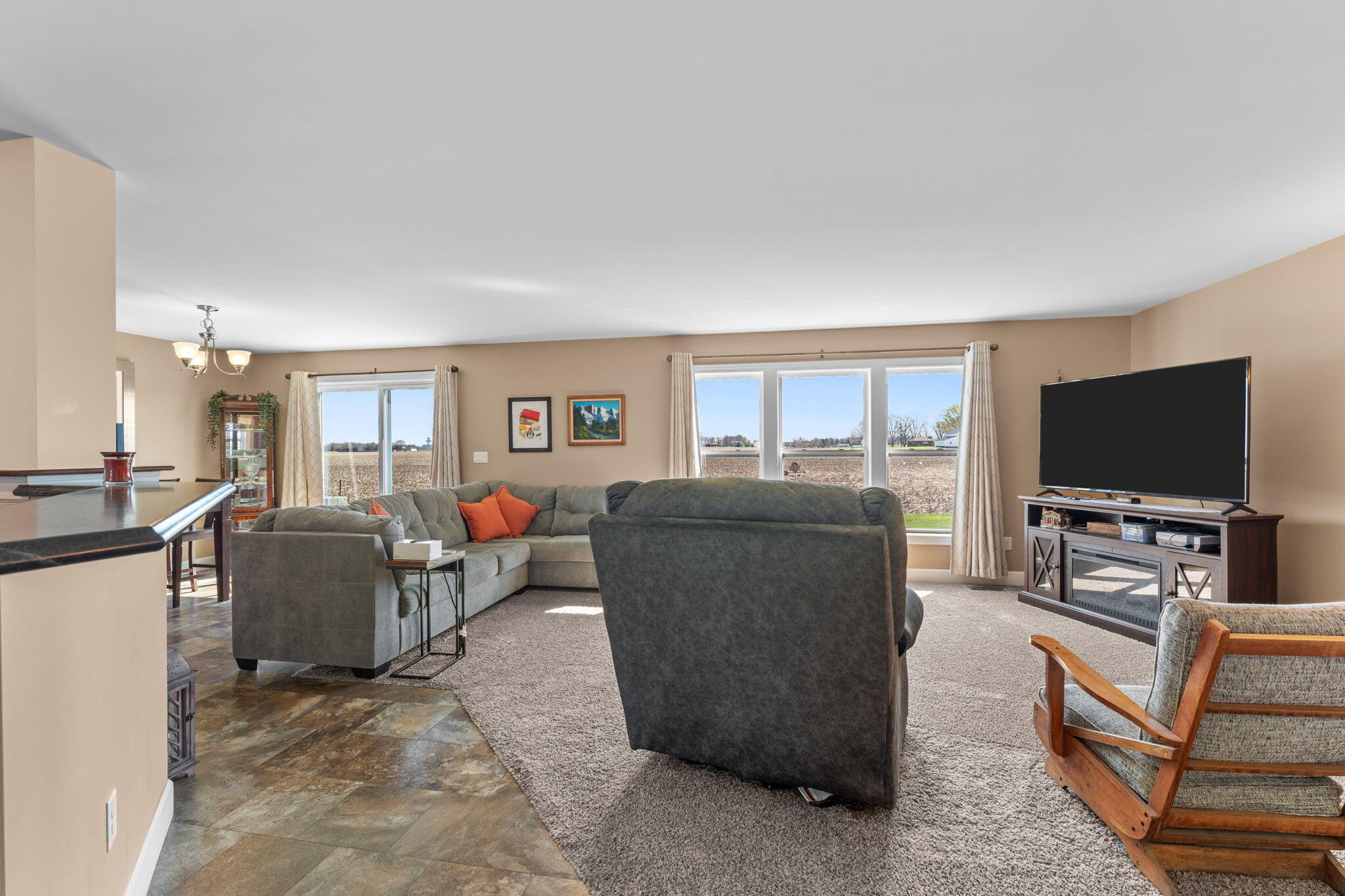 1706 Applejack Drive, Wapakoneta, Ohio 45895