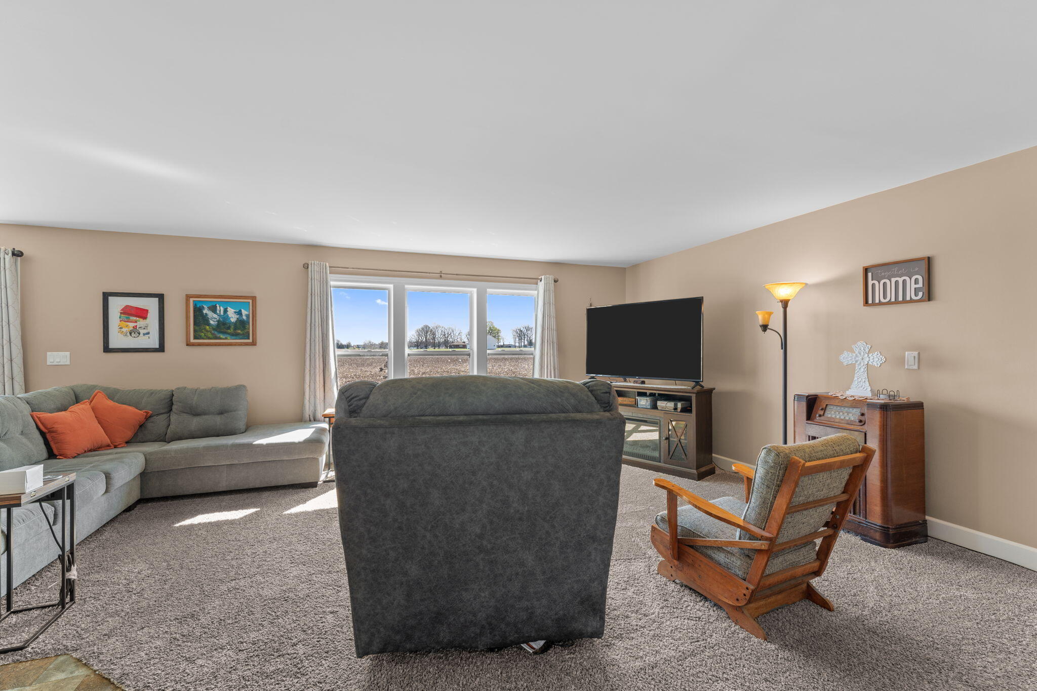 1706 Applejack Drive, Wapakoneta, Ohio 45895